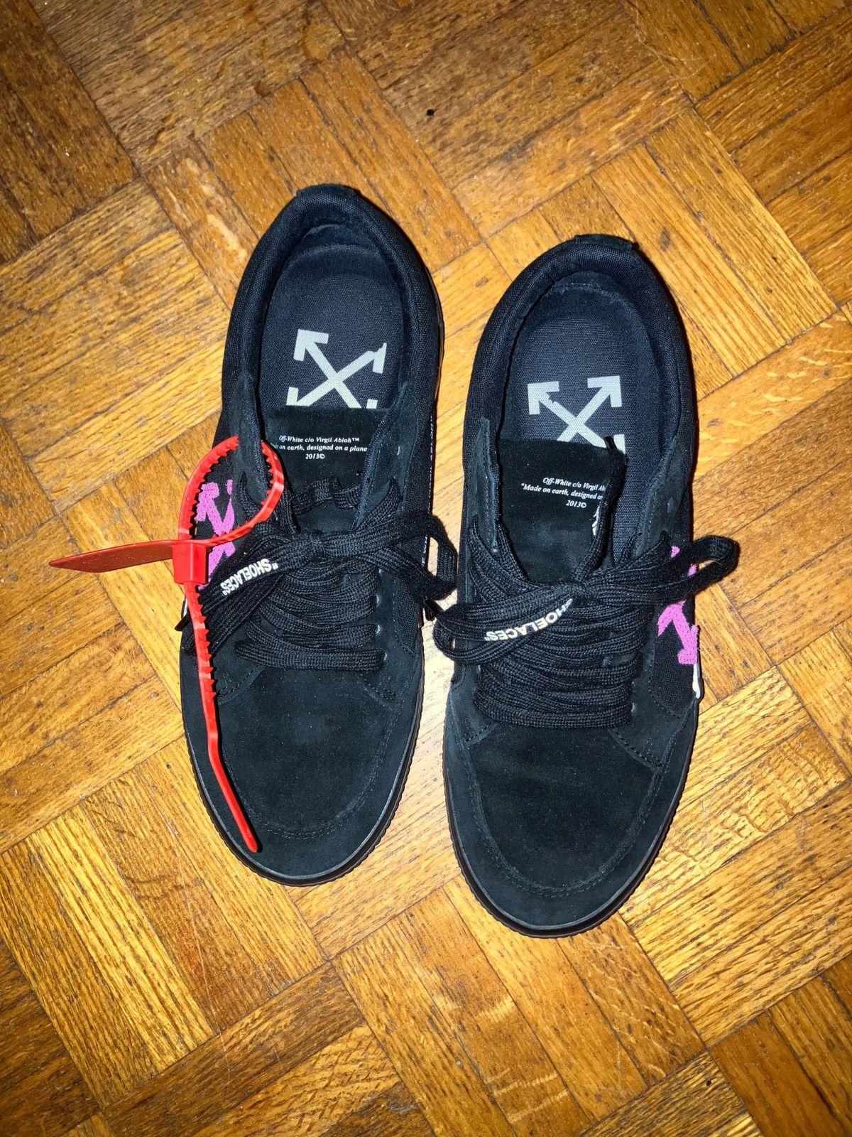 Off-White Off-White Vulcan Low Top Sneakers Size 9 Size US 9 / EU 42 - 8 Thumbnail
