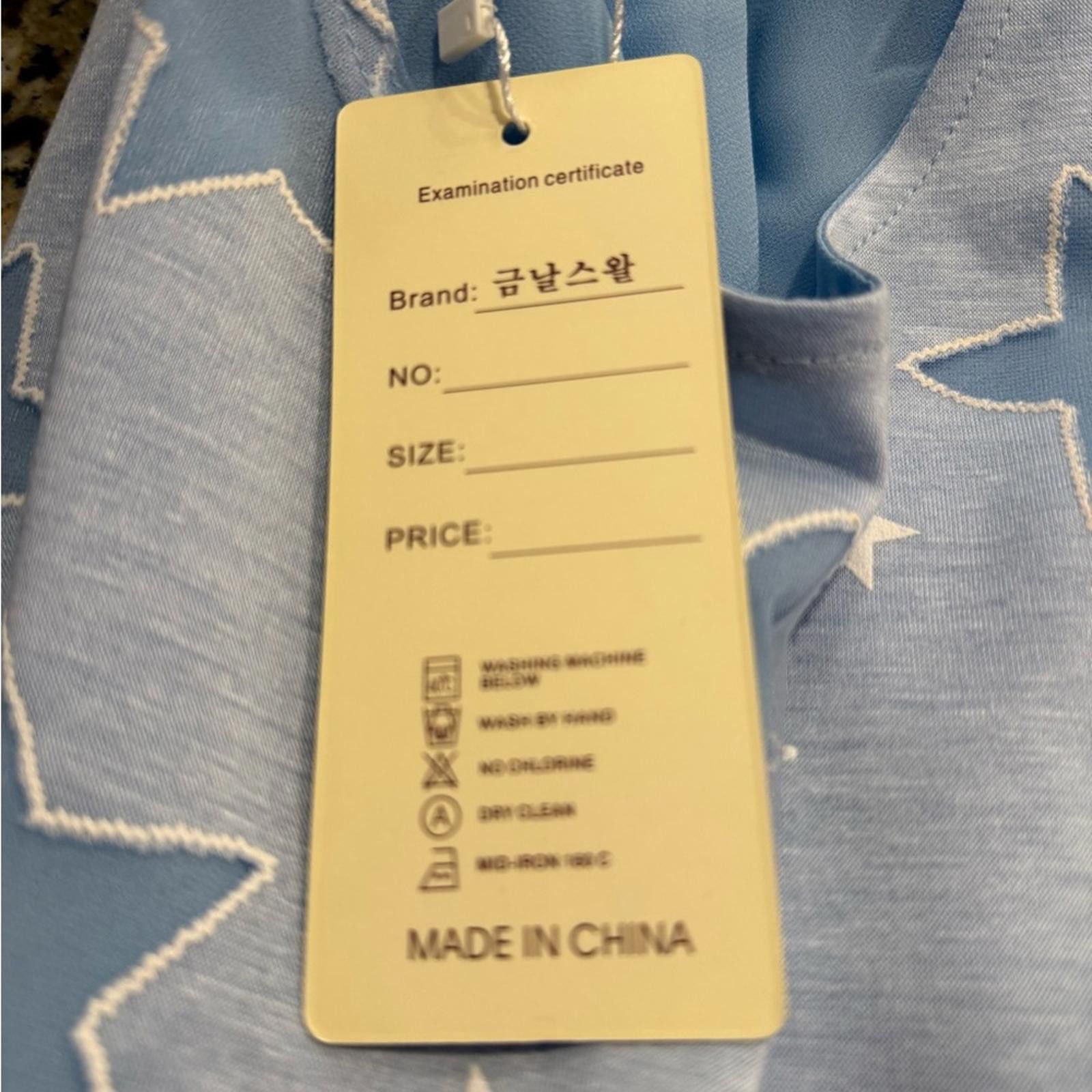 Other Yimeiyi sky blue tunic top embroidered stars Plus SZ XXL Size XXL / US 16-18 / IT 52-54 - 5 Thumbnail