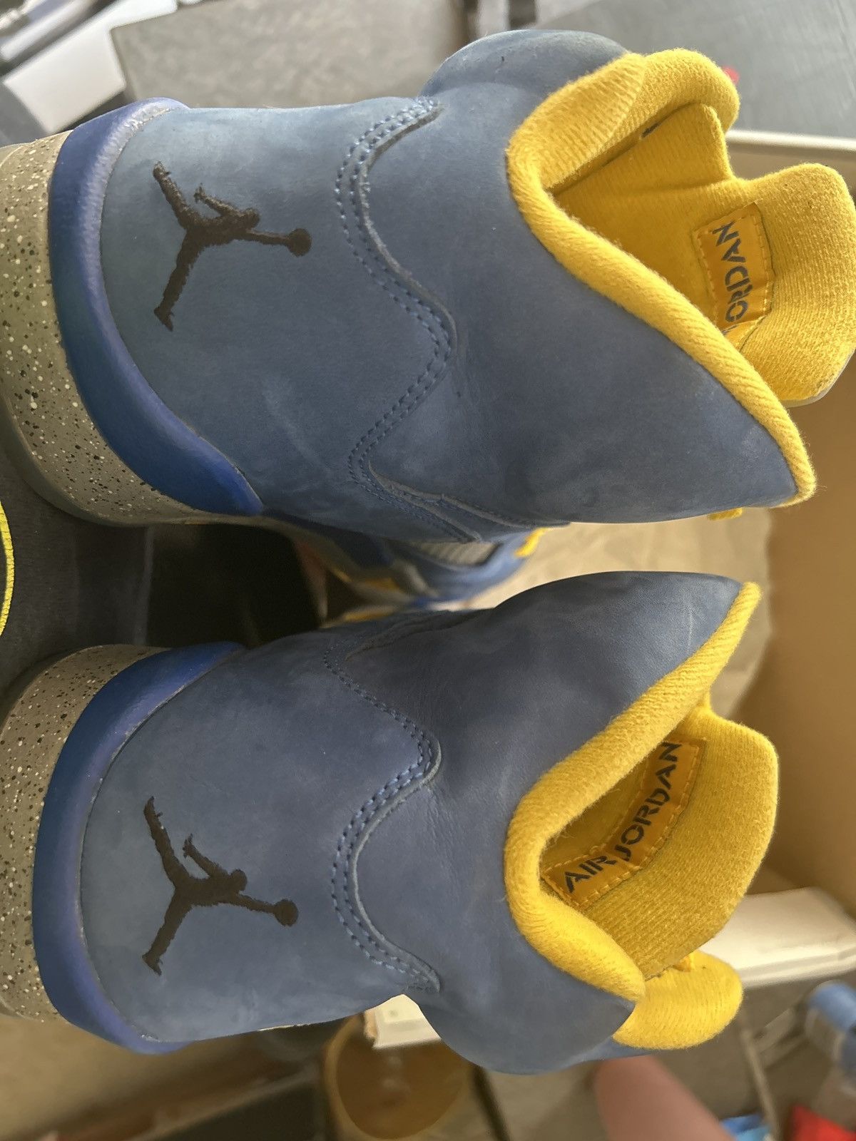 Jordan Brand × Vintage Air Jordan 5 Retro 'Laney' Size US 10.5 / EU 43-44 - 6 Thumbnail