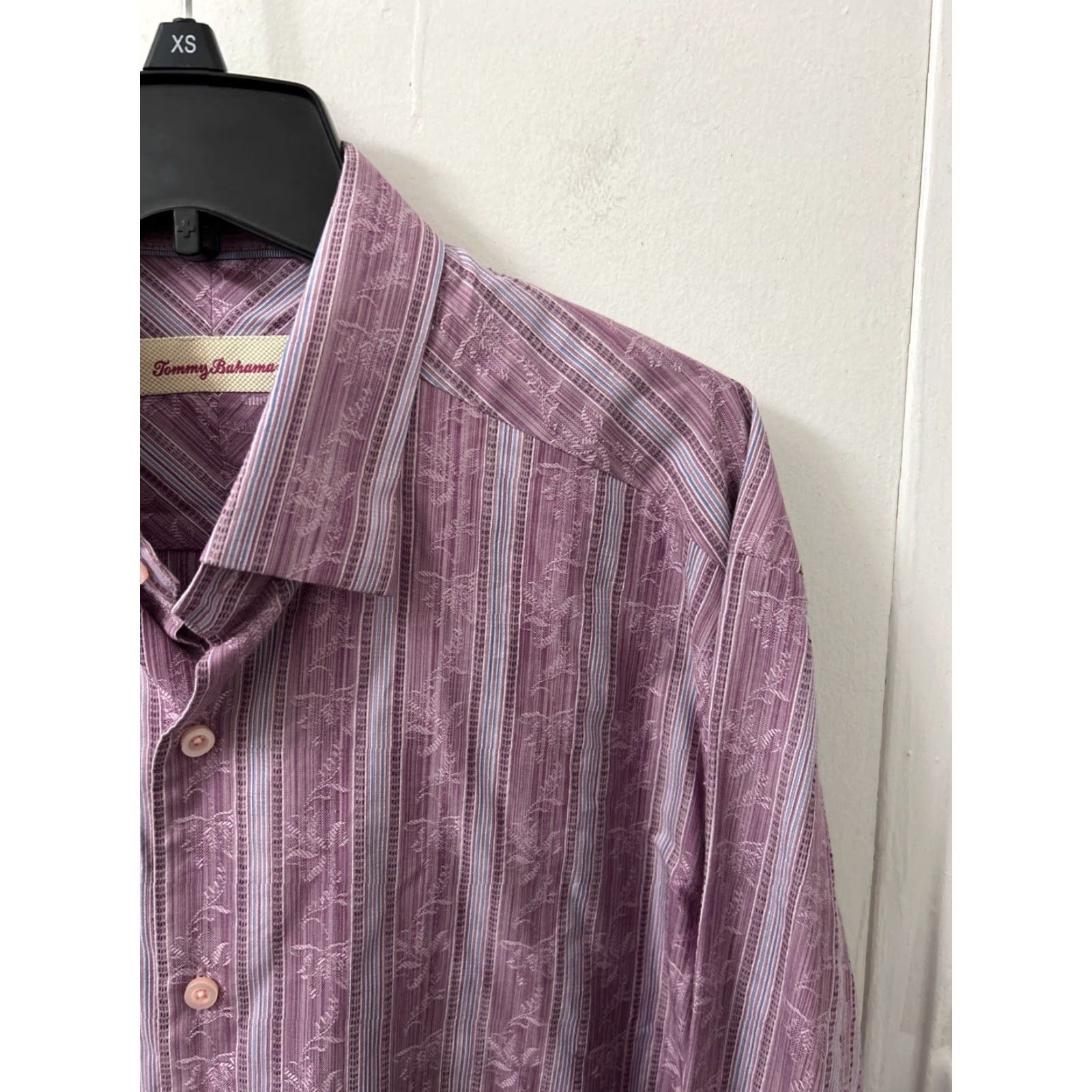Tommy Bahama Tommy Bahama Shirt Mens M Pink Silk Striped Button-Down L/S Casual Workwear Travel Size US M / EU 48-50 / 2 - 4 Thumbnail