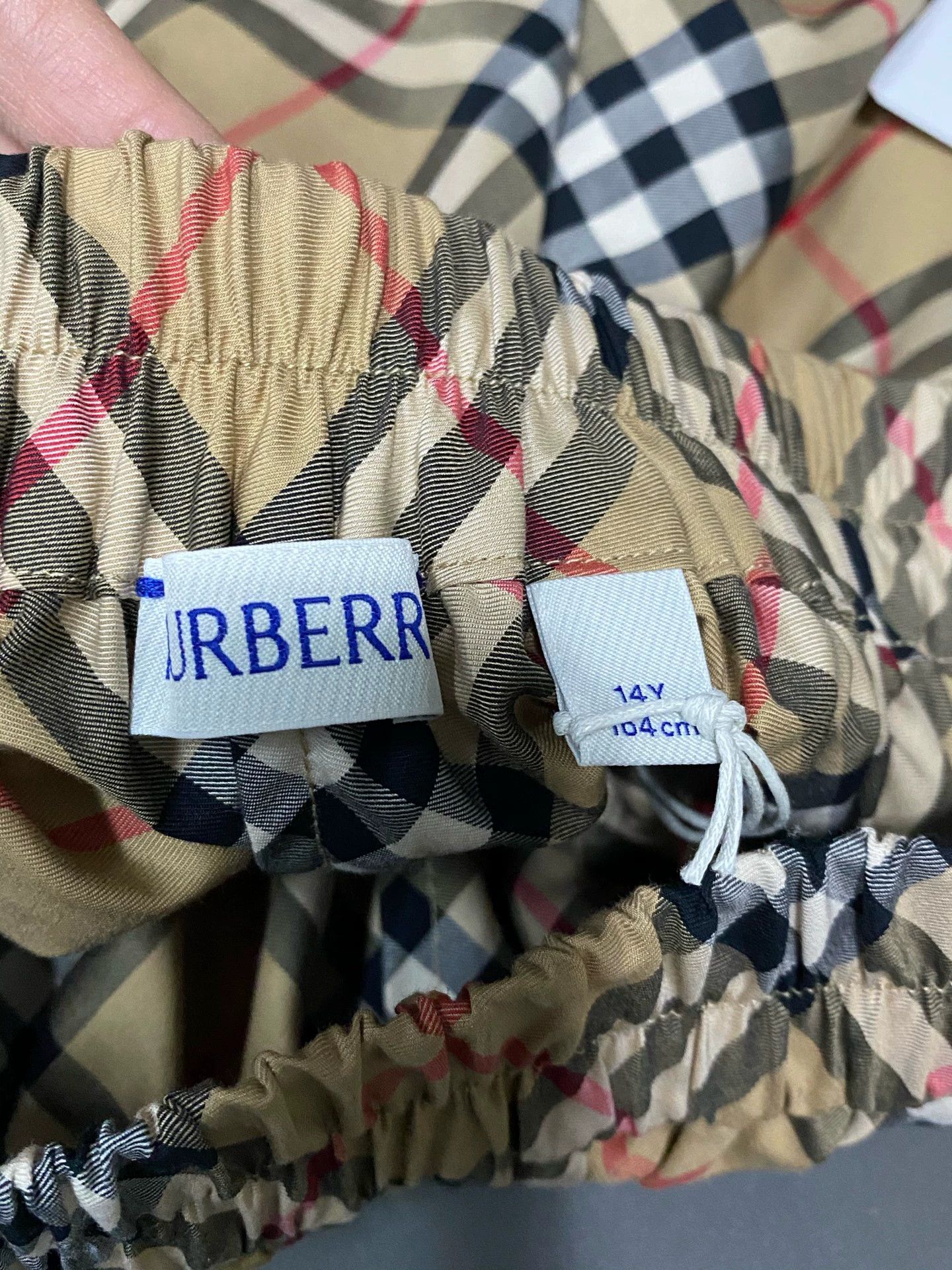 Burberry Burberry 14Y new shorts Size 24" / US 00 / IT 34 - 5 Thumbnail