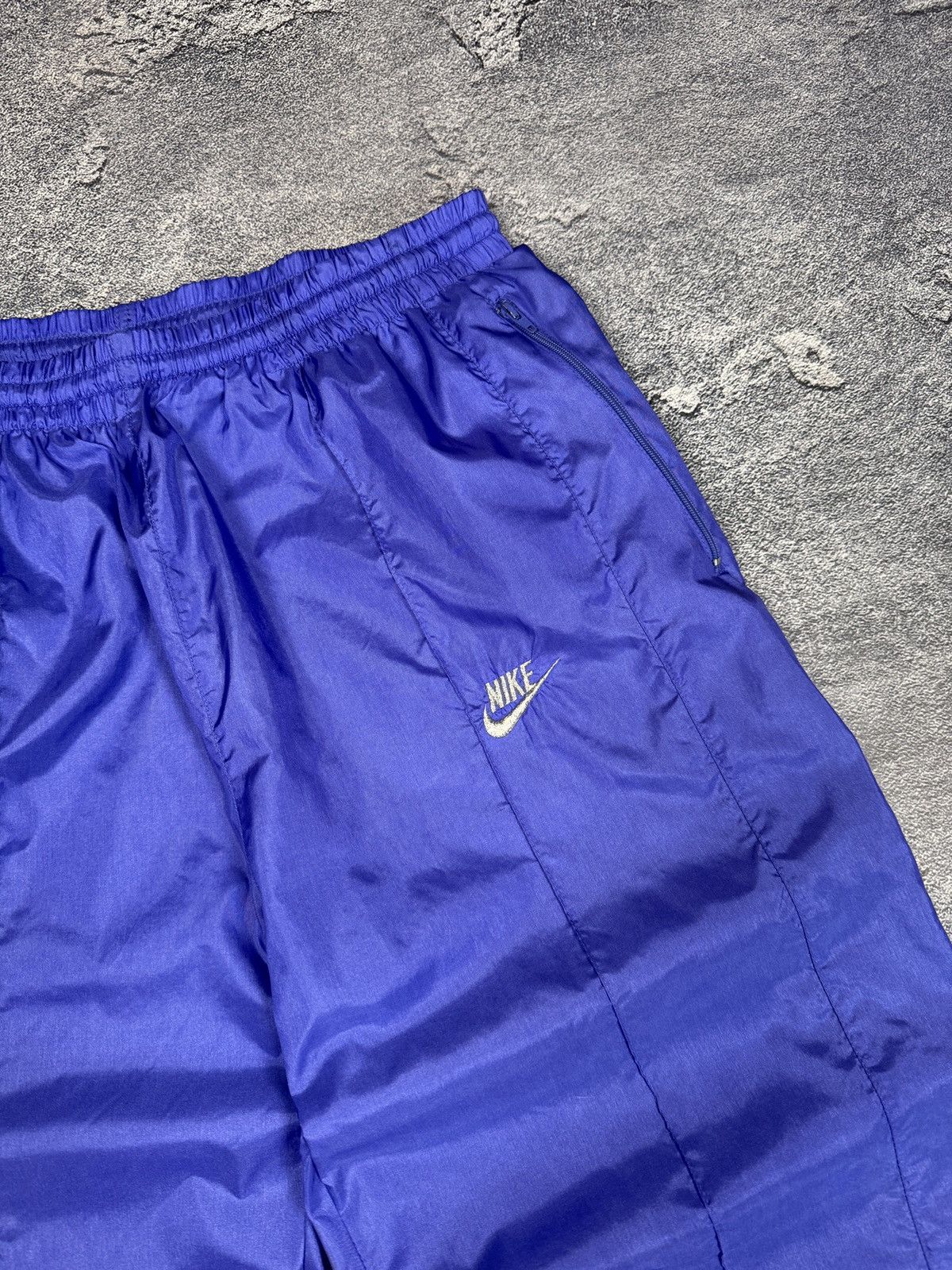 Vintage Vintage Nike track pants nylon purple 90s (size M) Size US 35 - 3 Thumbnail