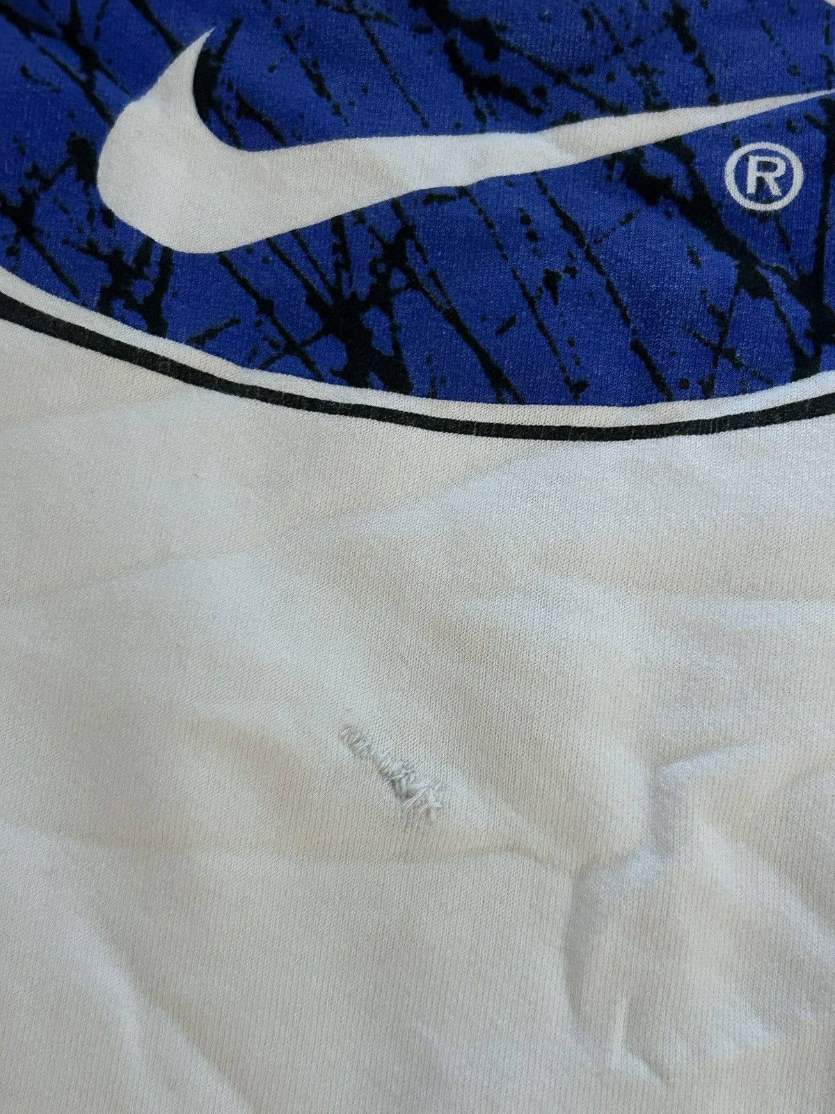 Nike × Vintage Vintage Nike Logo Sweatshirt White Size US L / EU 52-54 / 3 - 3 Thumbnail
