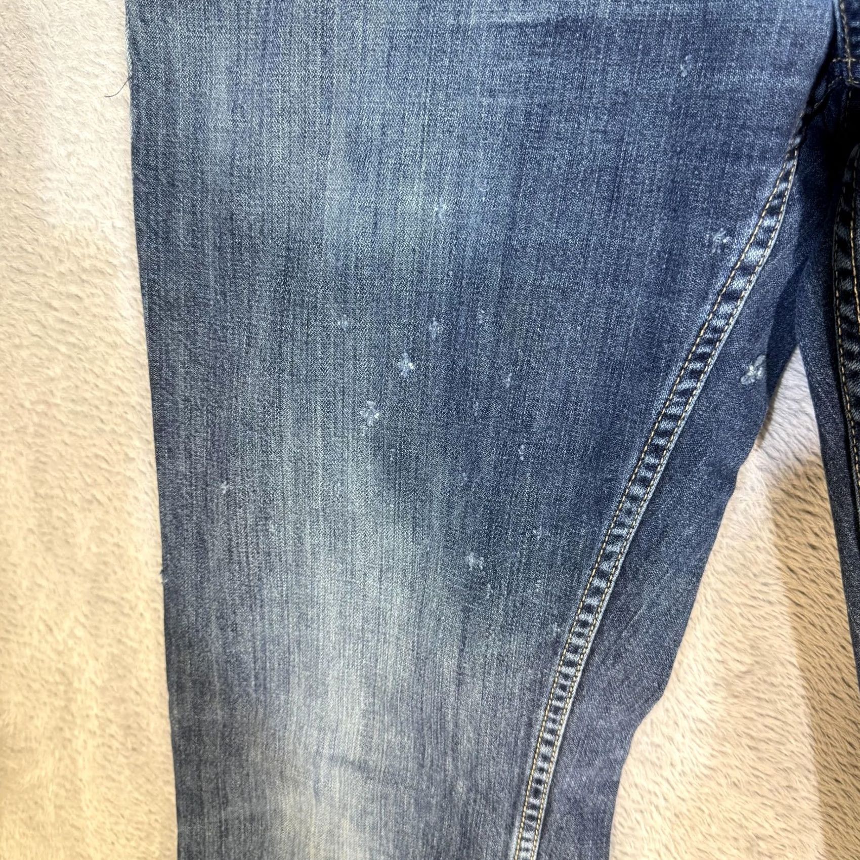 Levi's VINTAGE Levis 559 Jeans Mens 33x34 Blue Relaxed Straight Leg Denim Whiskered Zip Fly Size US 33 - 3 Thumbnail