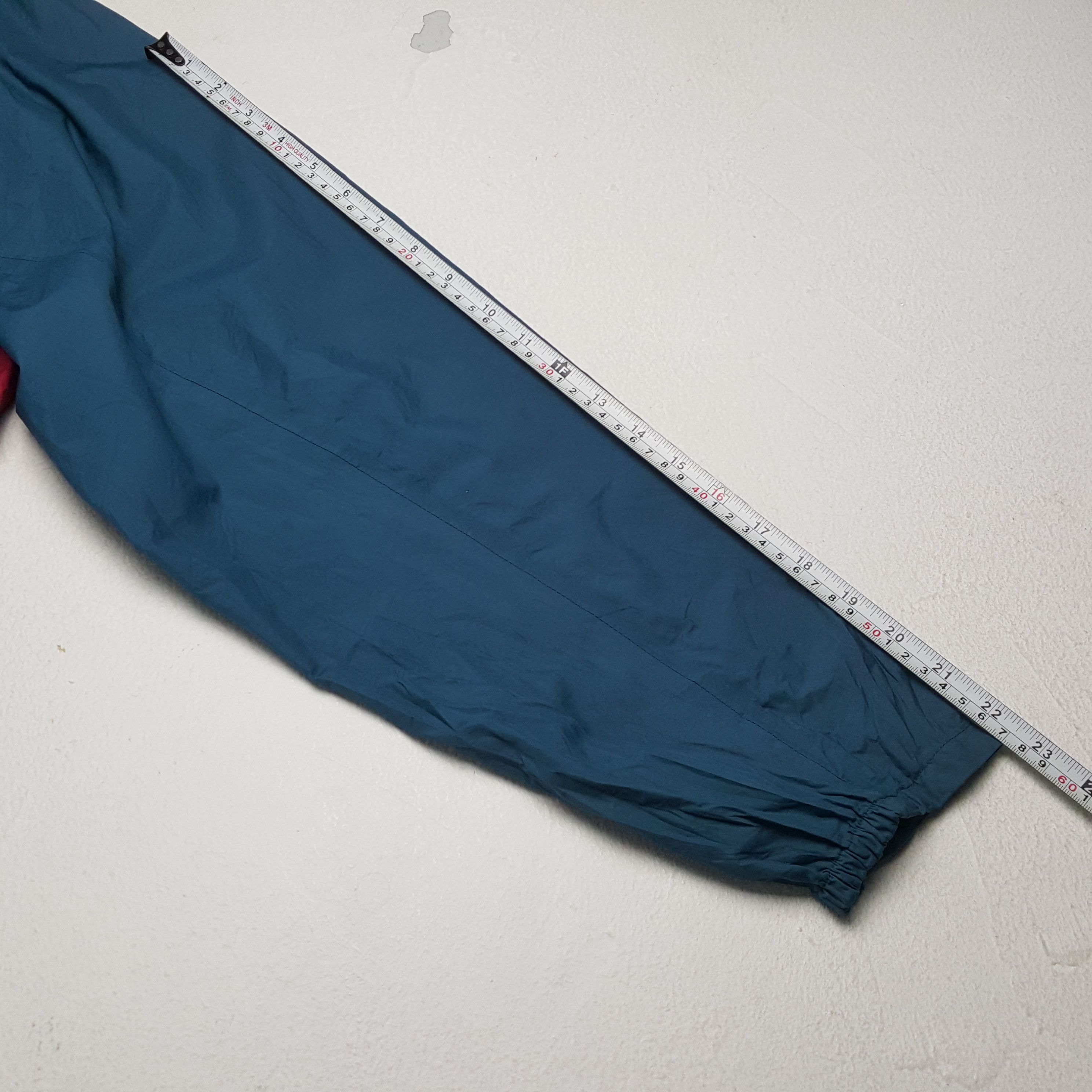 Nike ACG × Vintage NIKE ACG Small Logo Design Windbreaker Jacket Hoodies Size US L / EU 52-54 / 3 - 6 Thumbnail
