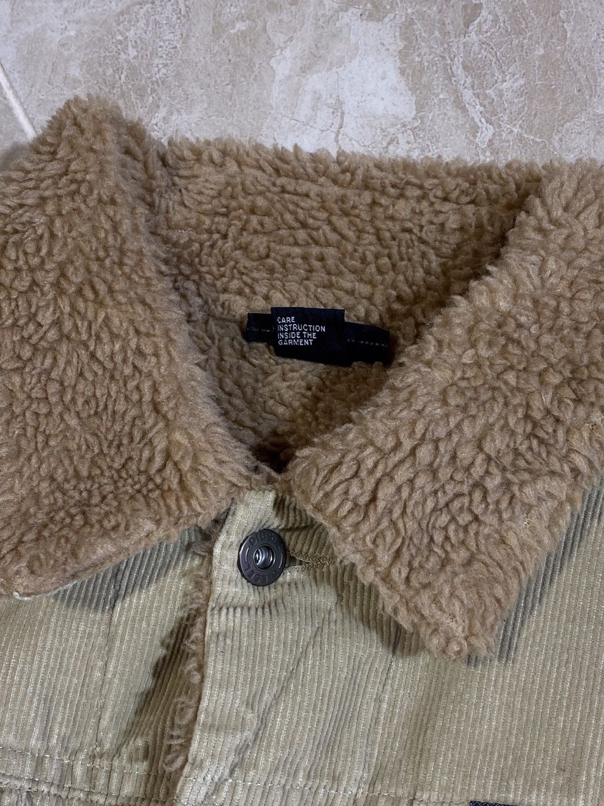 Diesel × Vintage Vintage Diesel Corduroy Sherpa y2k streetwear style jacket Size XL / US 12-14 / IT 48-50 - 12 Thumbnail