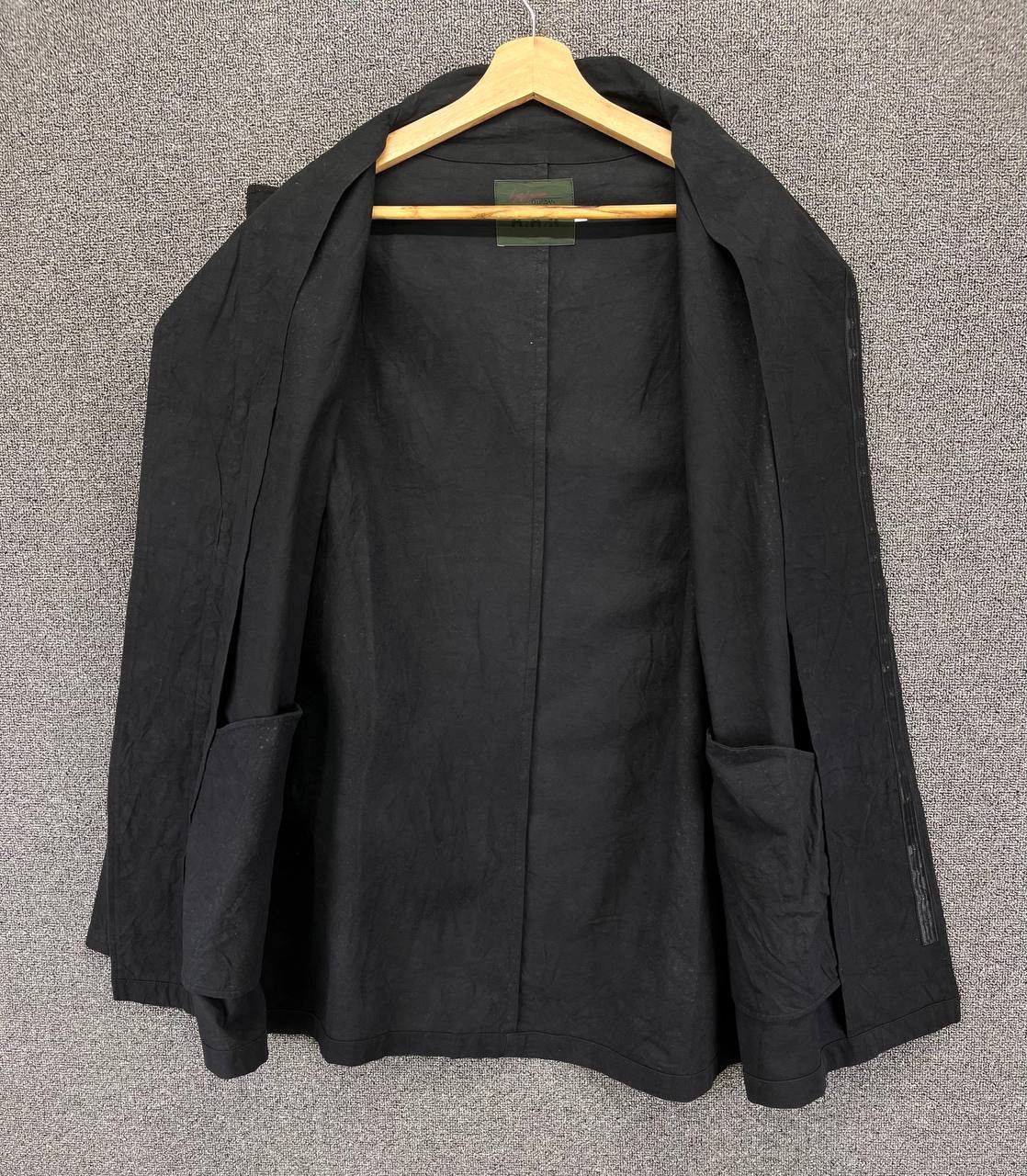 Vintage × Yohji Yamamoto Vintage Yohji Yamamoto Rare Button Up Black Long Jacket Size US L / EU 52-54 / 3 - 6 Thumbnail