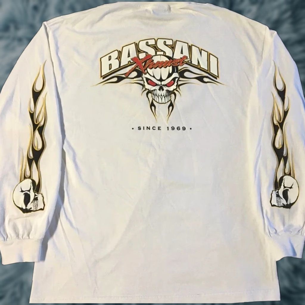 Vintage VINTAGE Bassani Shirts Faded Skull Flames Shirt XL Grunge Biker Punk Fire Skate Y2K 90s Size US XL / EU 56 / 4 - 1 Thumbnail