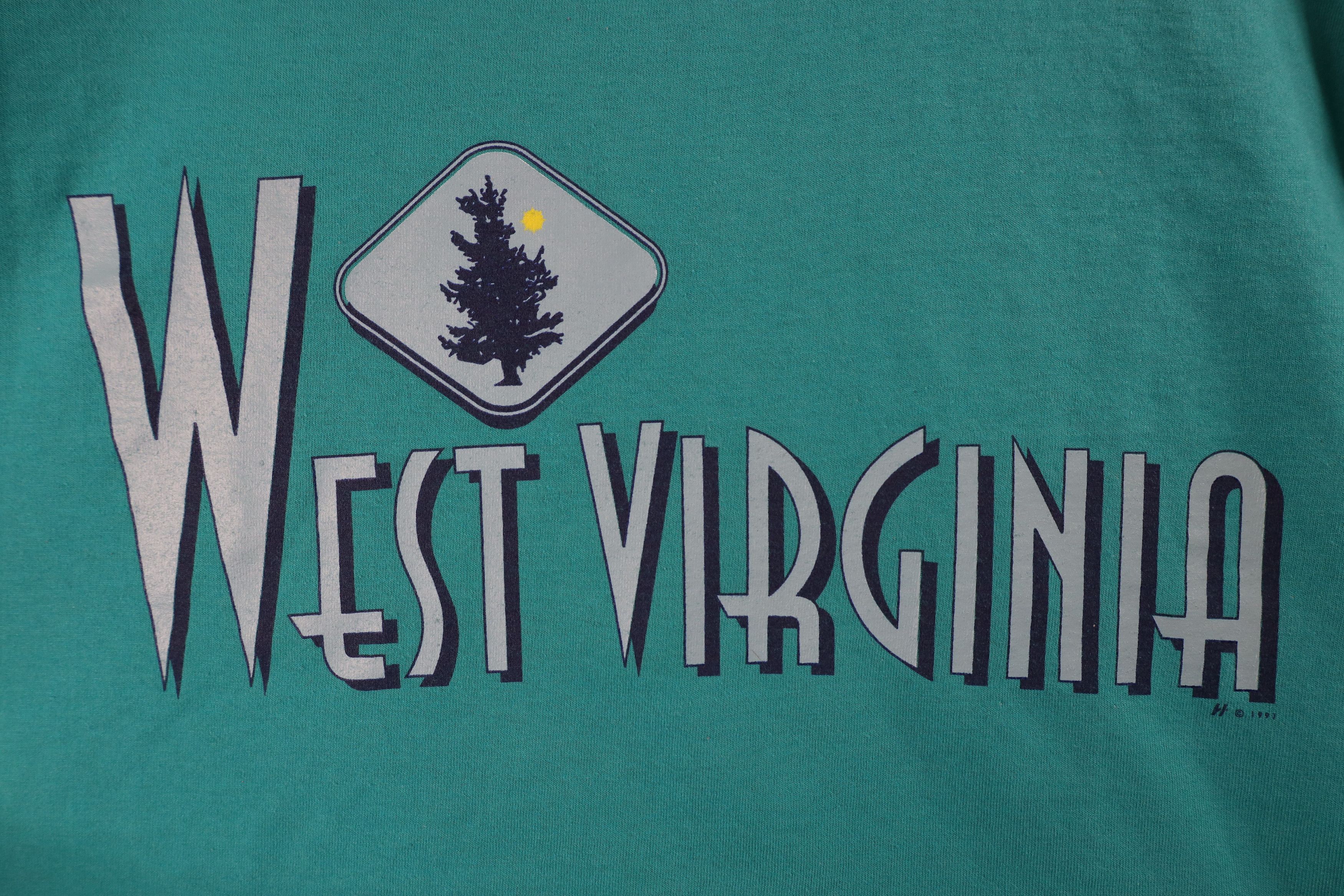 Vintage Vintage 90s Streetwear West Virginia Short Sleeve T-Shirt Size US L / EU 52-54 / 3 - 4 Thumbnail