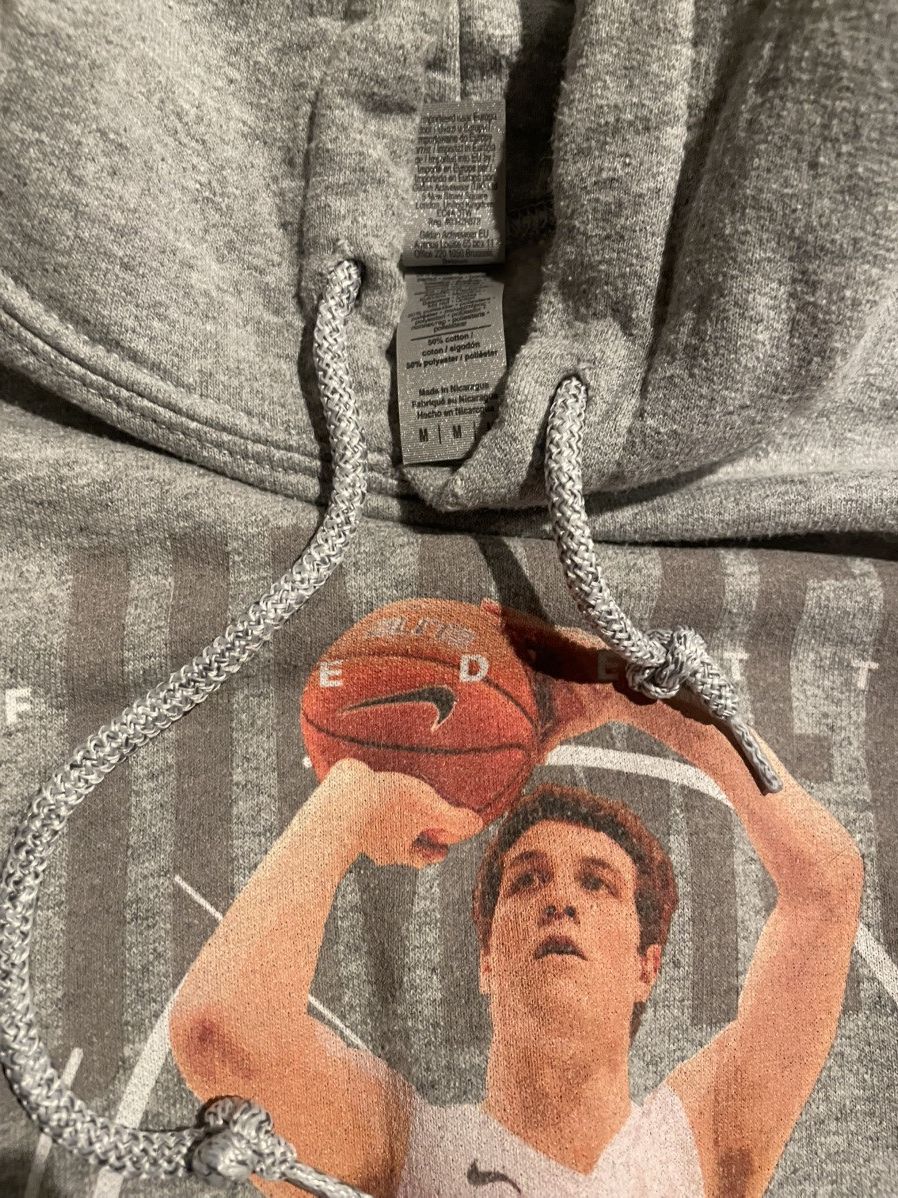 NCAA Jimmer Fredette BYU Hoodie Size US M / EU 48-50 / 2 - 3 Thumbnail