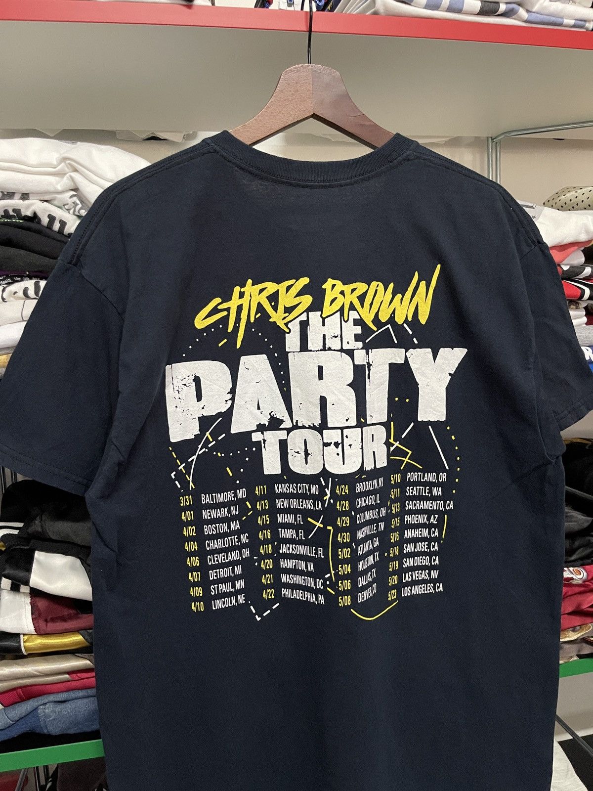 Band Tees Vintage Chris Brown The Party Tour Band Tee Size US M / EU 48-50 / 2 - 6 Thumbnail
