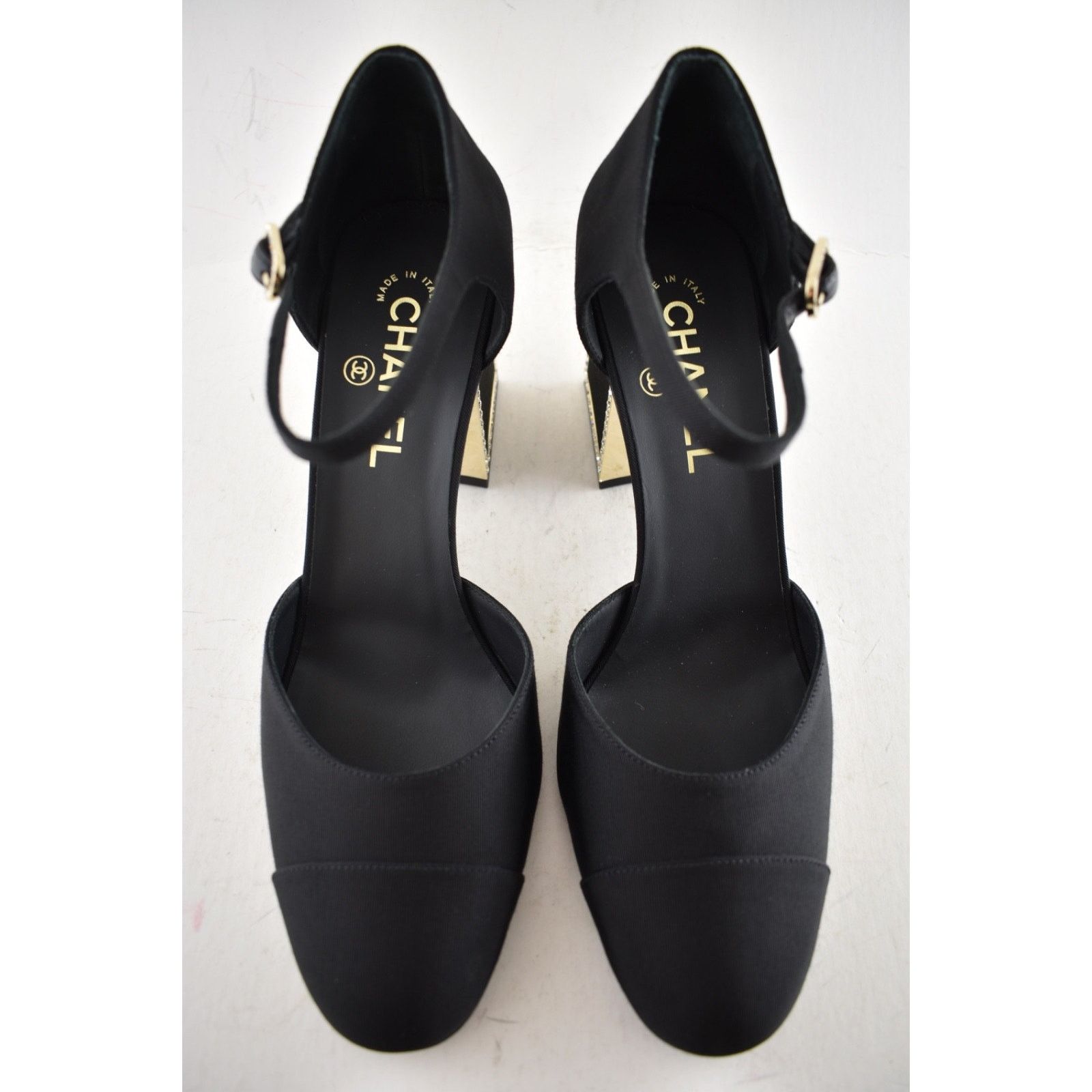 Chanel Chanel Black Crystal CC Gold Mary Jane Block Heel Pumps 40 Size US 10 / IT 40 - 11 Thumbnail