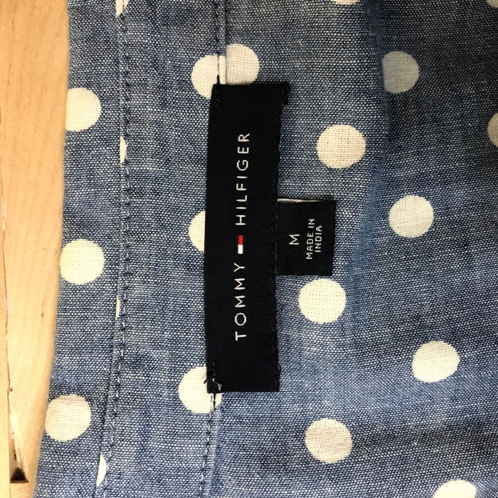 Tommy Hilfiger VINTAGE Tommy Hilfiger Woman Blue White Polka Dot Long Sleeve Button-Up Shirt M Size M / US 6-8 / IT 42-44 - 7 Thumbnail