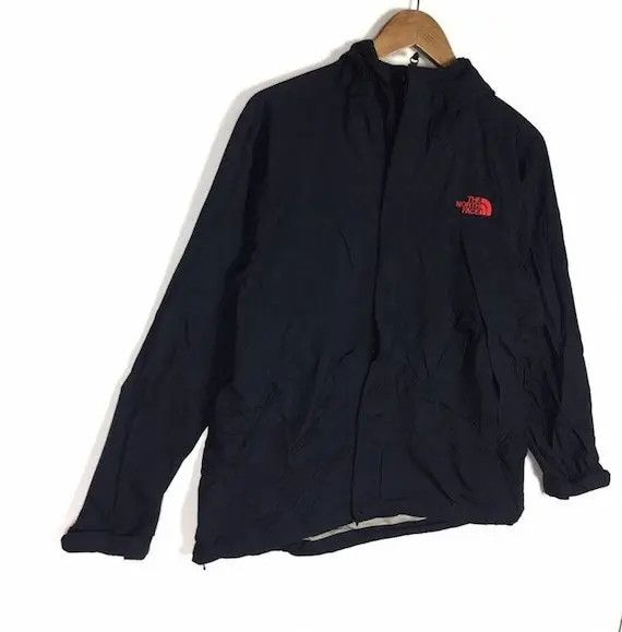The North Face Vtg THE NORTH FACE Outfitters Jacket Hoodie Windbreaker Size M / US 6-8 / IT 42-44 - 2 Thumbnail