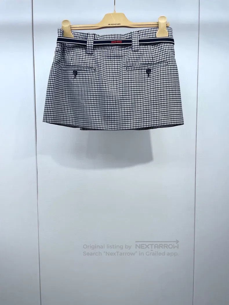 Miu Miu Miu Miu 40 Black and white houndstooth college skirt Size 39" - 2 Thumbnail