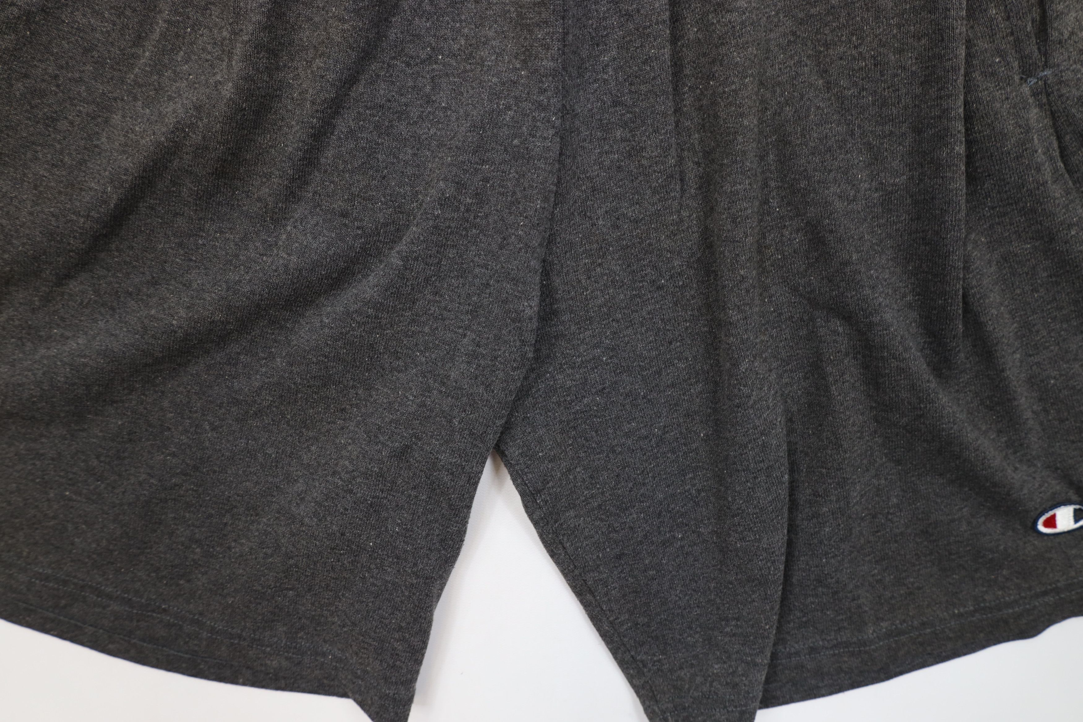 Champion Vintage 90s Champion Heavyweight Above Knee Shorts Dark Gray Size US 34 / EU 50 - 6 Thumbnail