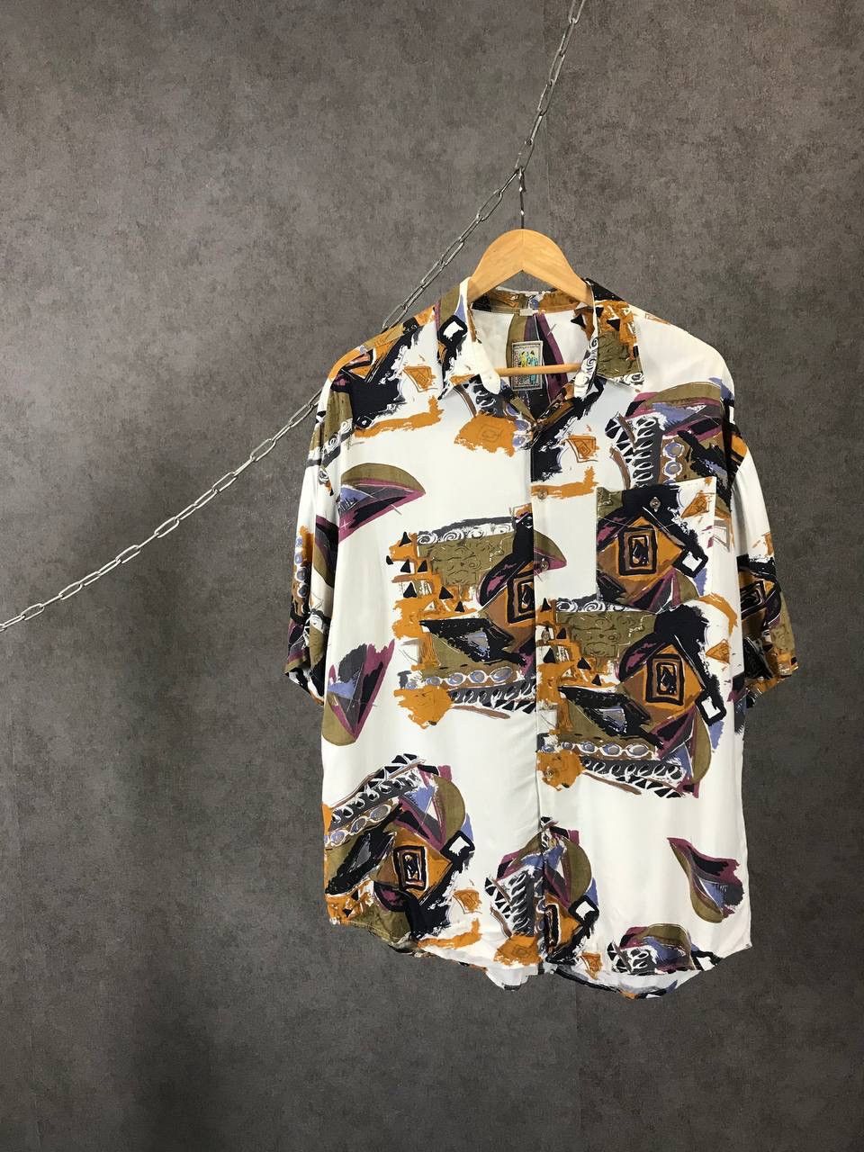 Vintage Crazy art vintage Hawaiian shirt Size US L / EU 52-54 / 3 - 1 Thumbnail
