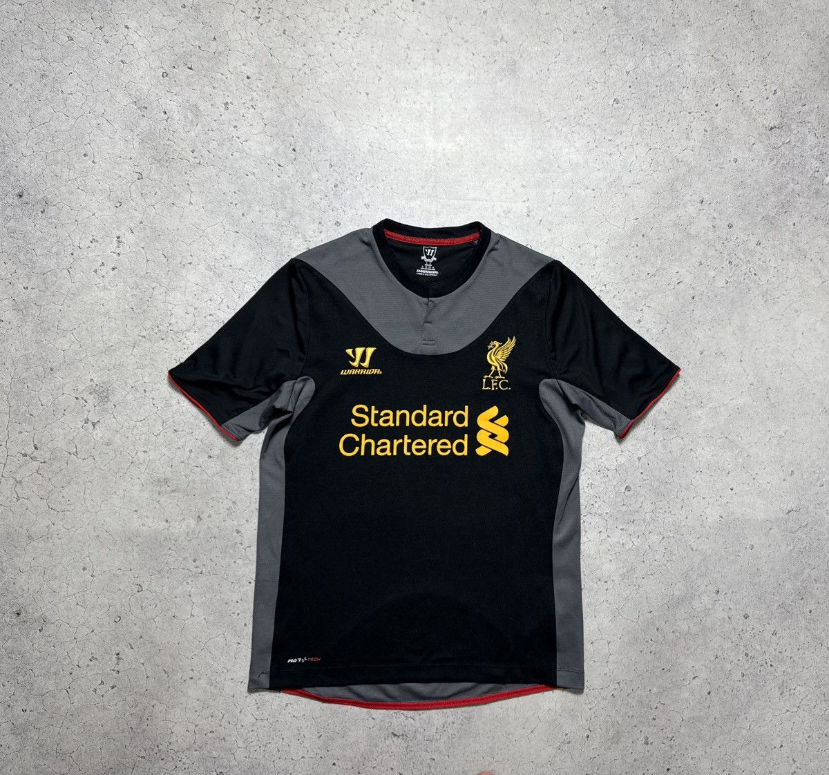 Warrior Warrior FC Liverpool 2012/2013 Vintage Soccer Jersey LFC Size US S / EU 44-46 / 1 - 1 Thumbnail