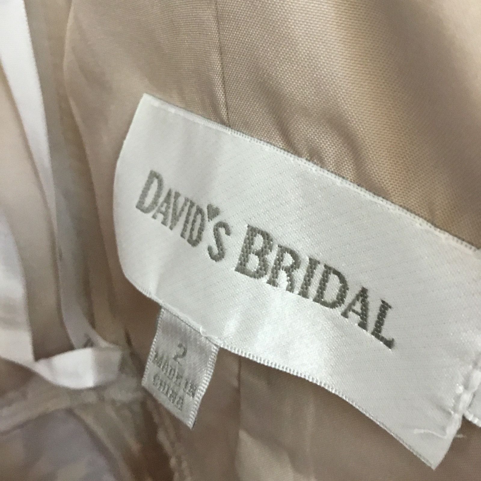 Other David Bridal Short Mocha Lace Dress with V-Neck Size XS / US 0-2 / IT 36-38 - 15 Thumbnail