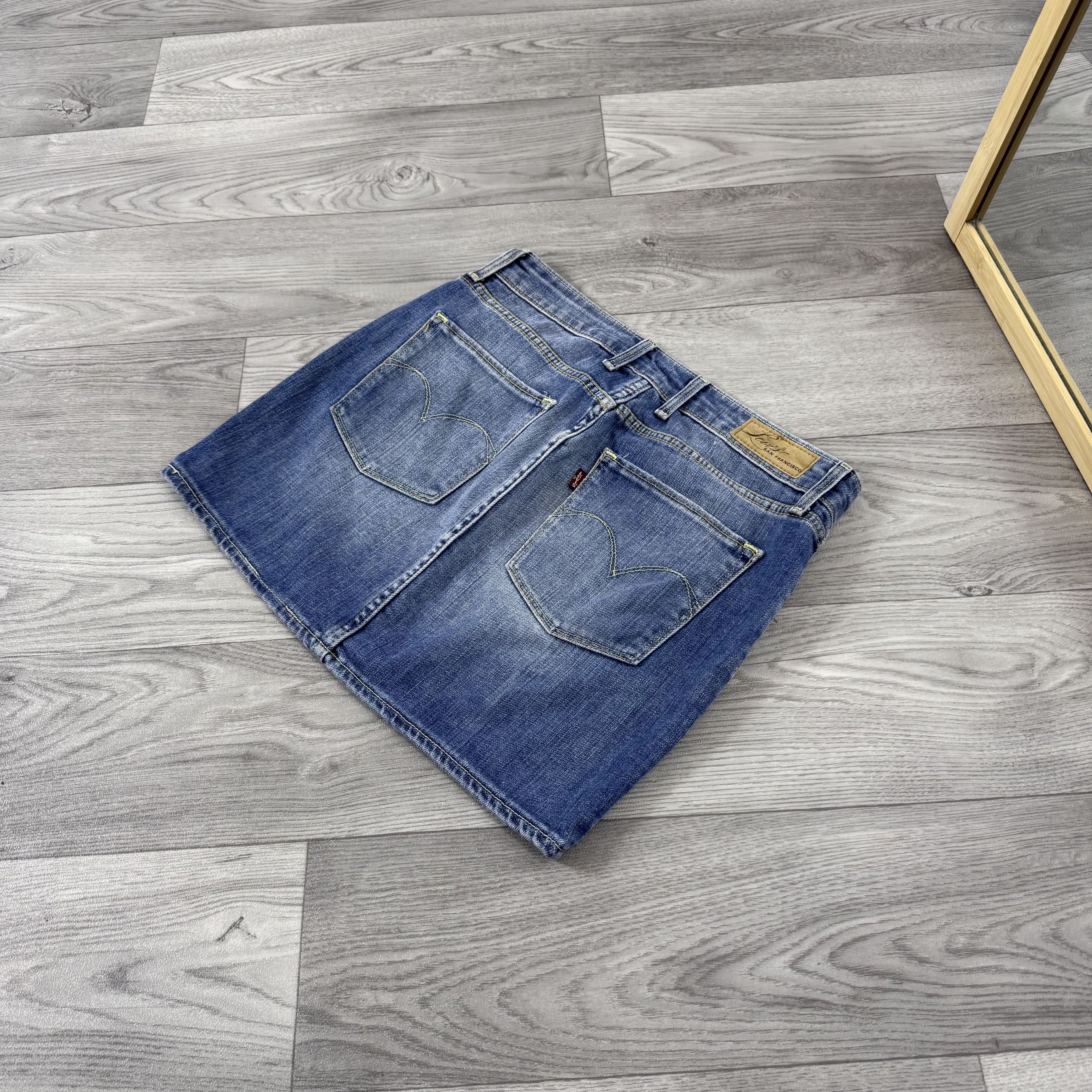 Levi's Vintage Levi's Y2K Mini Skirt Low Rise S Size 26" / US 2 / IT 38 - 5 Thumbnail