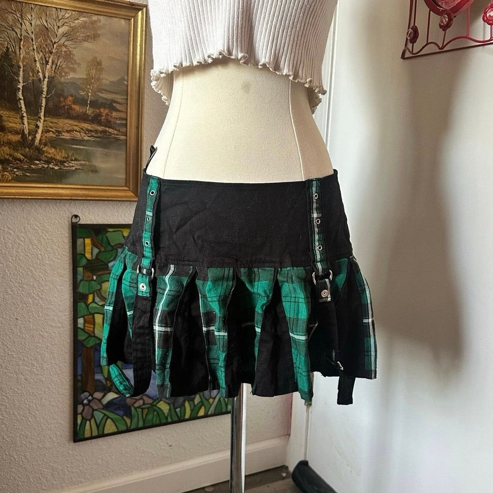 vintage rare tripp nyc green plaid mini skirt