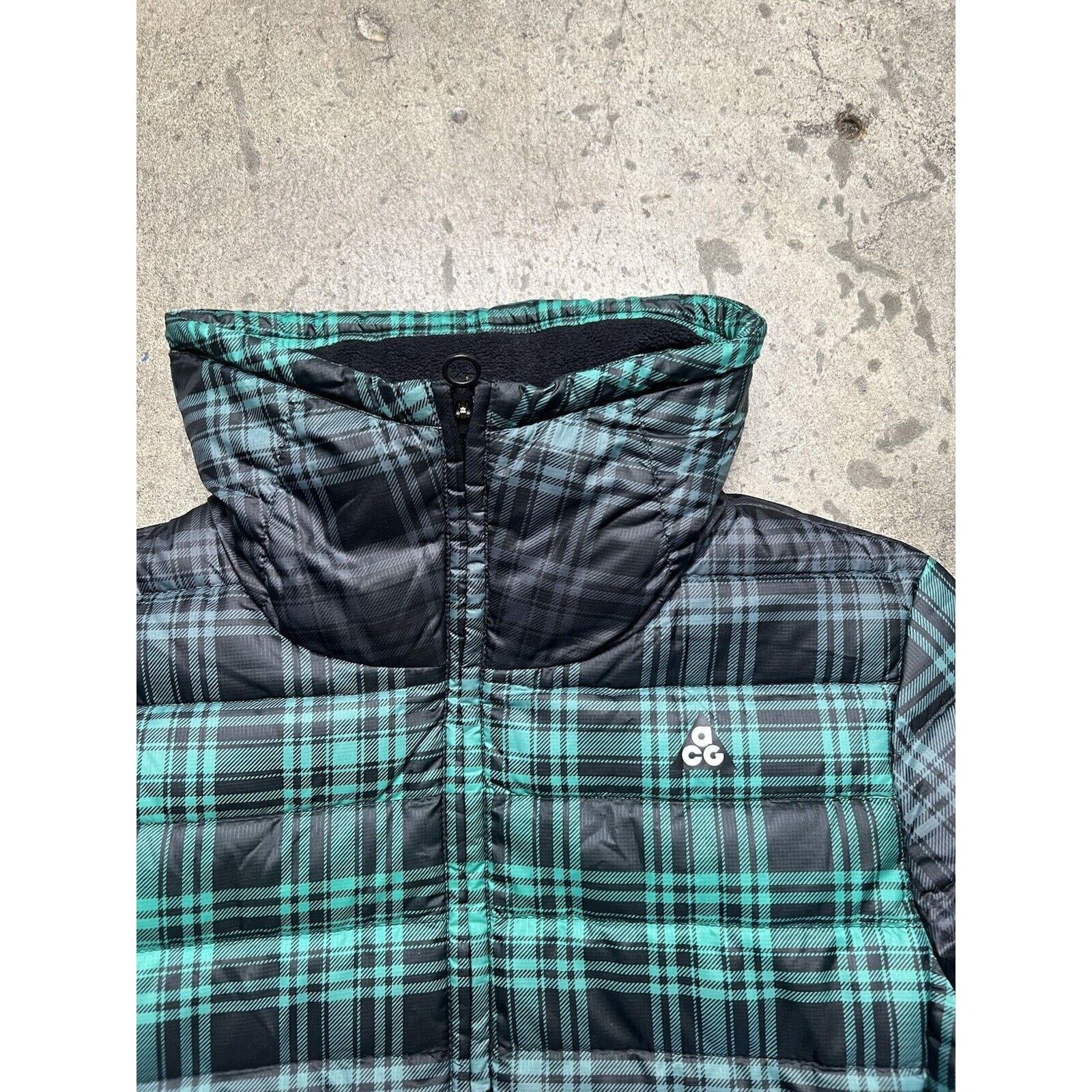 Nike ACG Vintage 2010 Nike Tartan Down Fill Puffer Jacket Women’s M Size M / US 6-8 / IT 42-44 - 3 Thumbnail