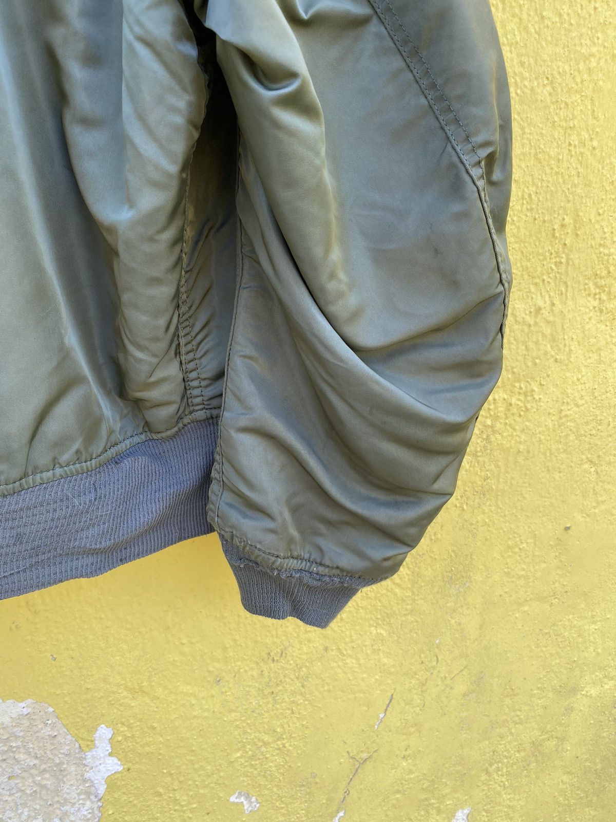 Alpha Industries × Vintage Vintage MA-1 Alpha Industries Bomber jacket Size US L / EU 52-54 / 3 - 17 Thumbnail