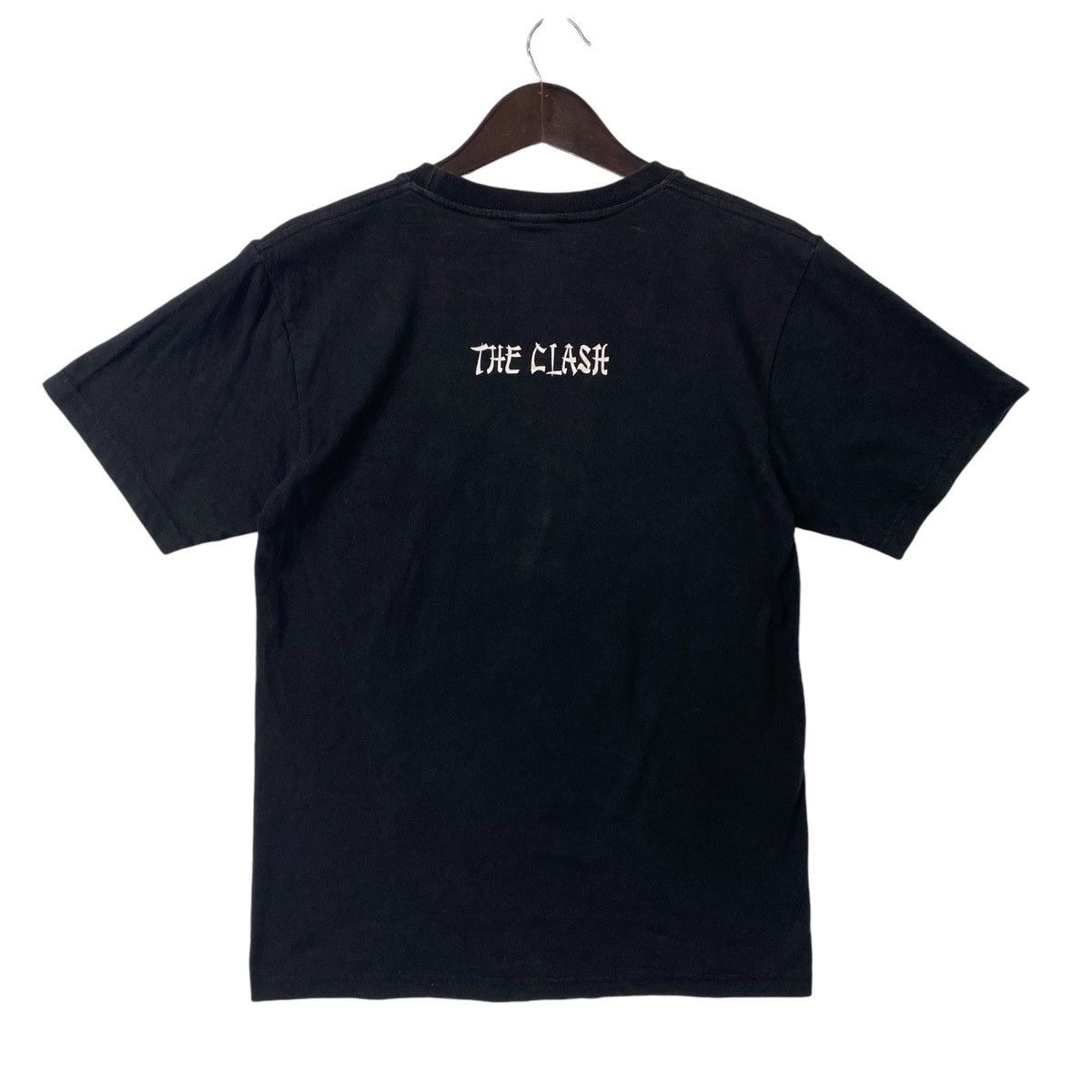 Band Tees 💥THE CLASH Punk rock band japan soldier rare tee shirt Size US S / EU 44-46 / 1 - 2 Thumbnail