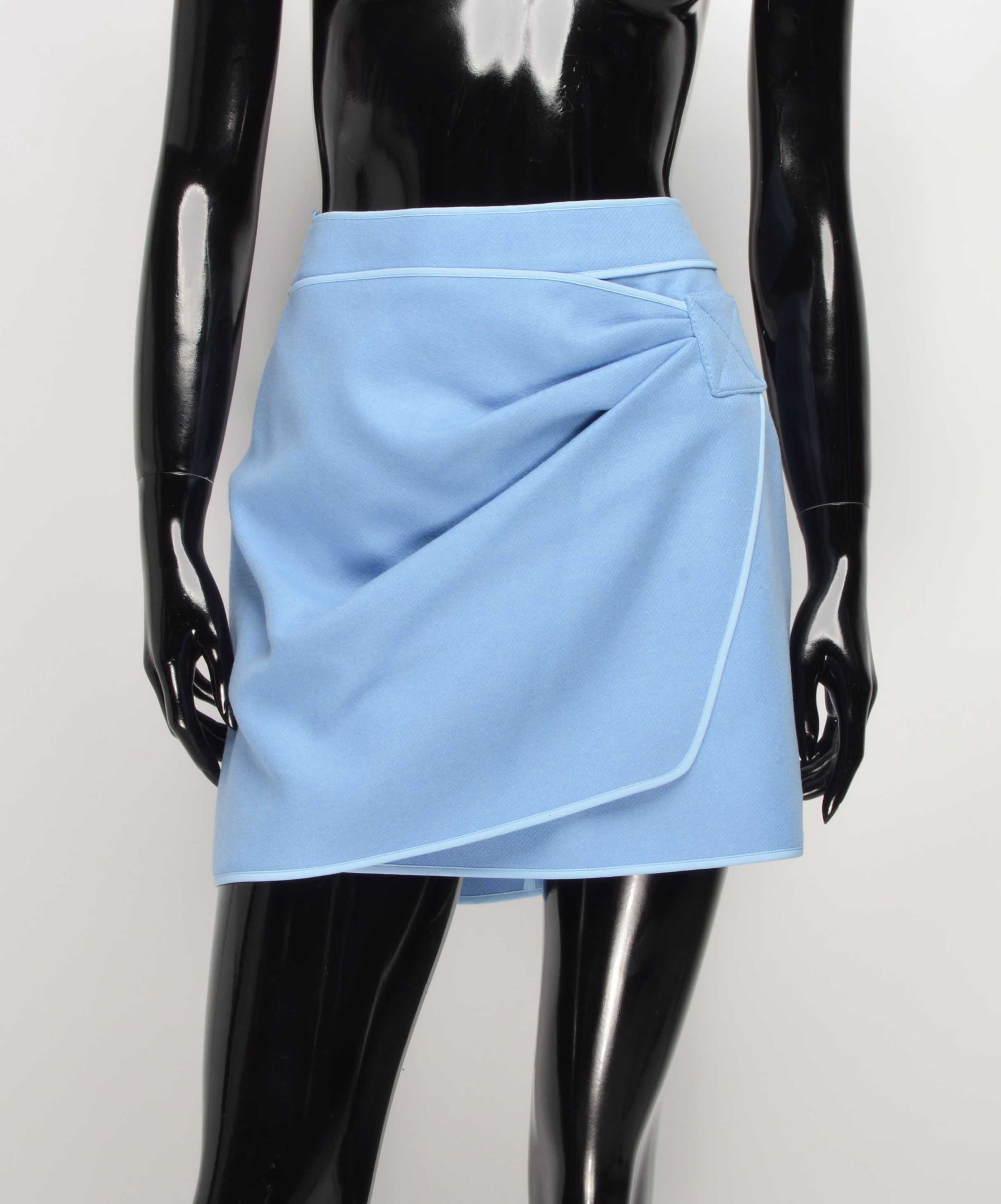 N21 N21 Baby Blue Felted Mini Skirt Size 30" / US 8 / IT 44 - 1 Thumbnail