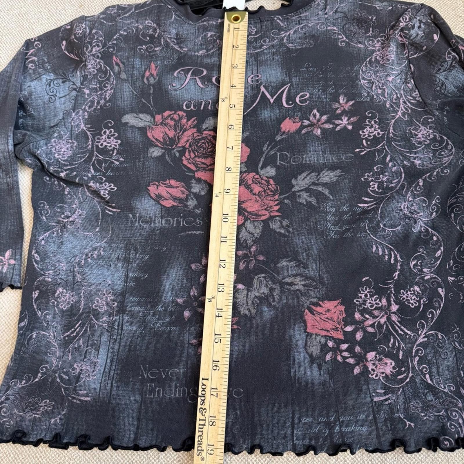 Cactus Plant Flea Market Cactus Long Sleeve Top - Black and Pink Floral Size M / US 6-8 / IT 42-44 - 5 Thumbnail