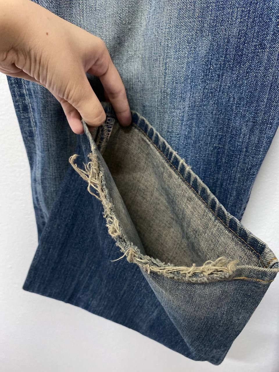 vintage levis 504 very nice design denim