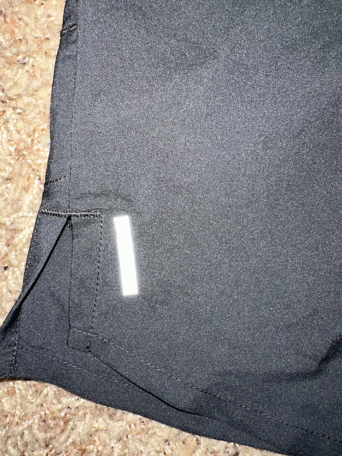 Nike Nike Challenger 6” Running Shorts Size US 30 / EU 46 - 9 Thumbnail