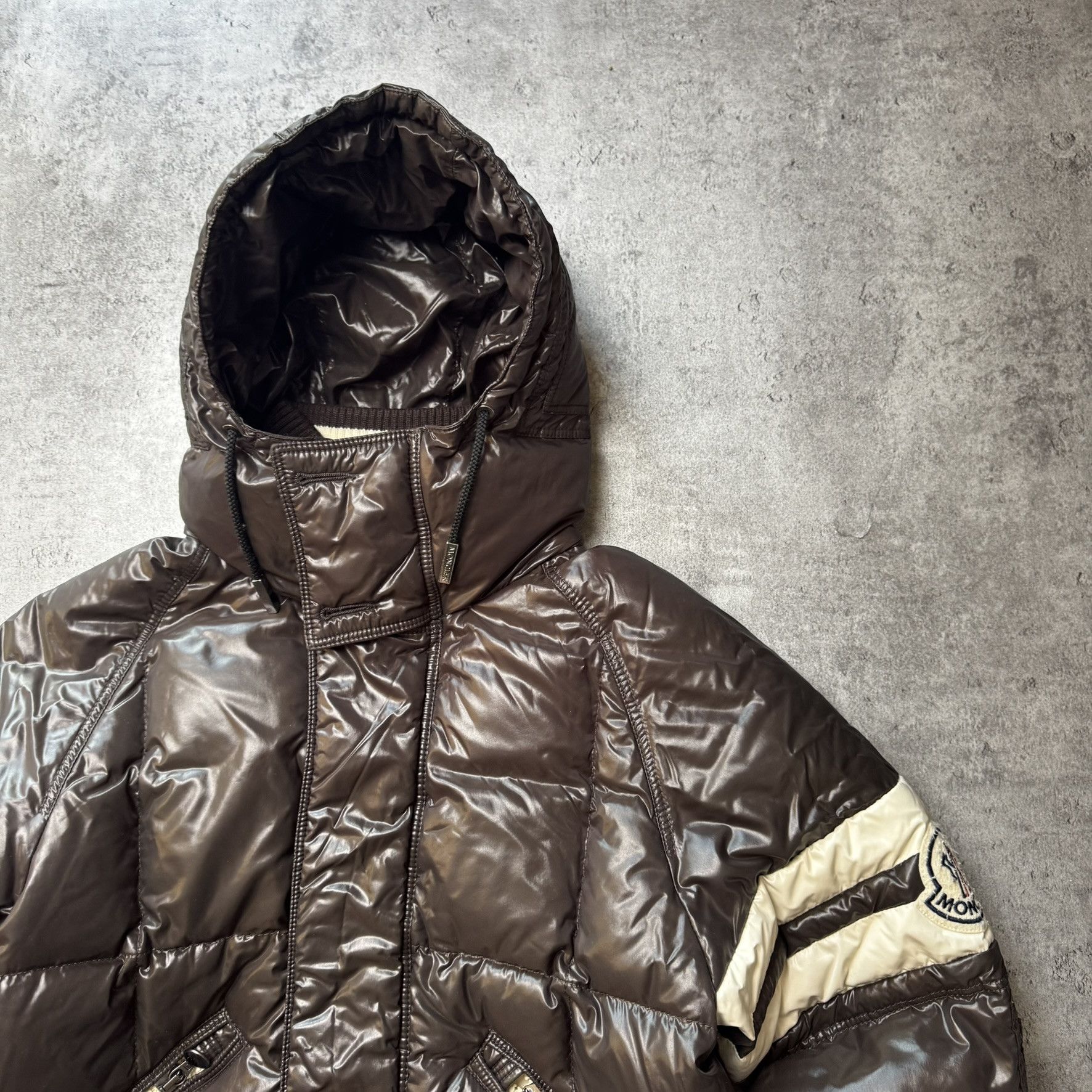 Moncler Brown puffer jacket Moncler vintage with big logo Size US M / EU 48-50 / 2 - 2 Thumbnail