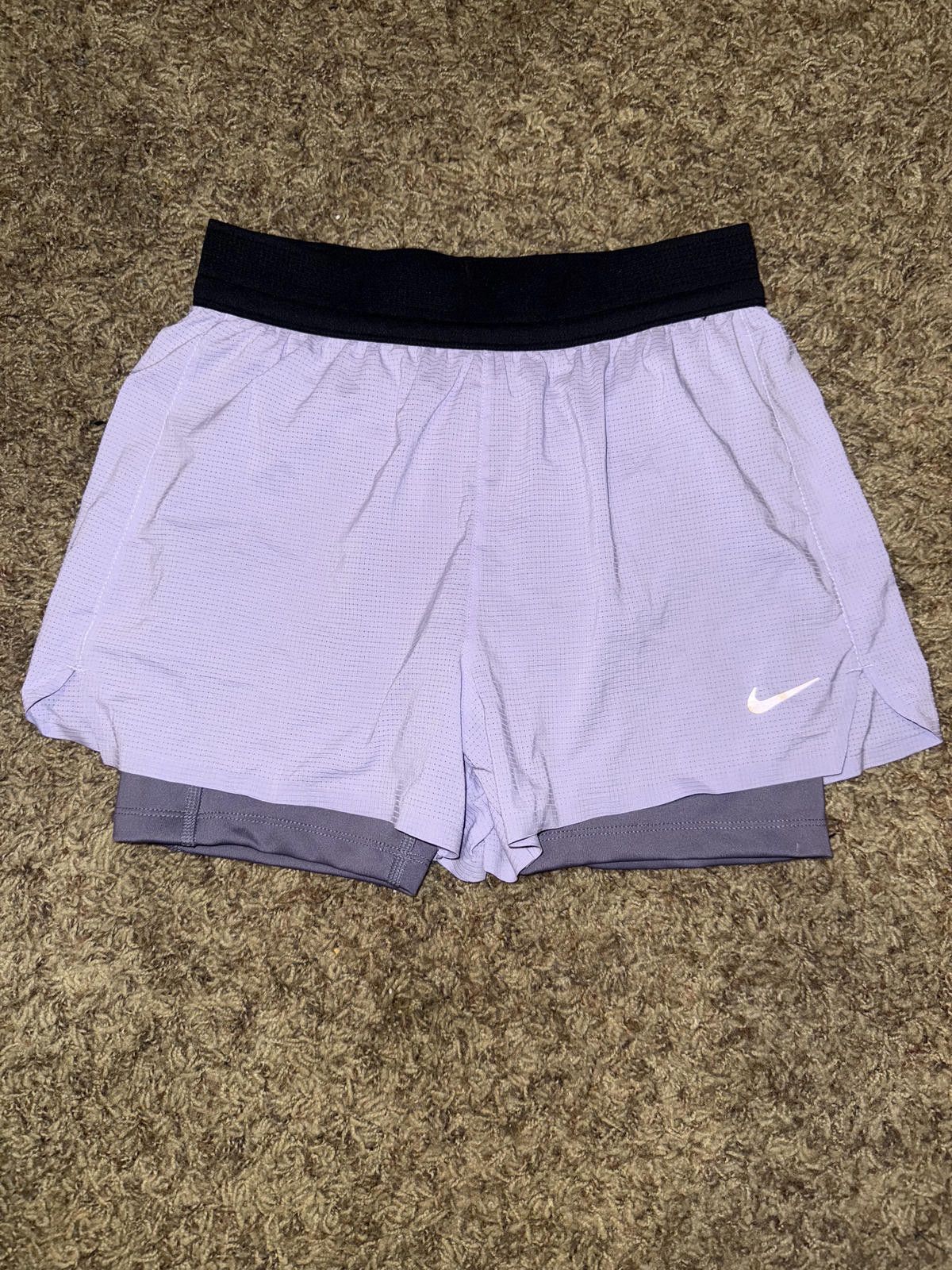 Nike Nike Big Kid's (Girls') Dri-FIT ADV Shorts Sample Size 32" / US 10 / IT 46 - 1 Thumbnail