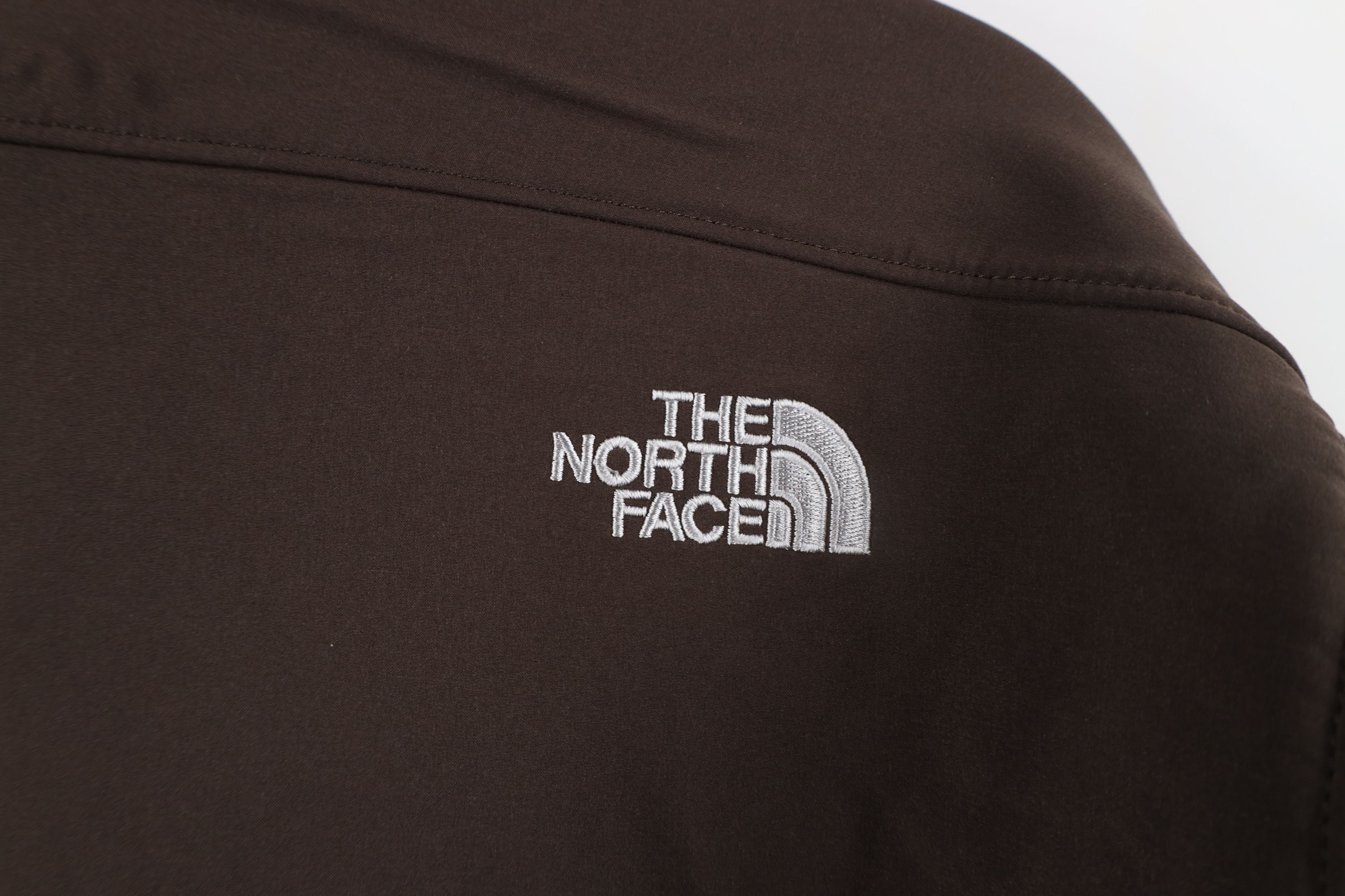 The North Face × Vintage Vintage The North Face Softshell Fleece Lined Jacket Brown Size L / US 10 / IT 46 - 12 Thumbnail