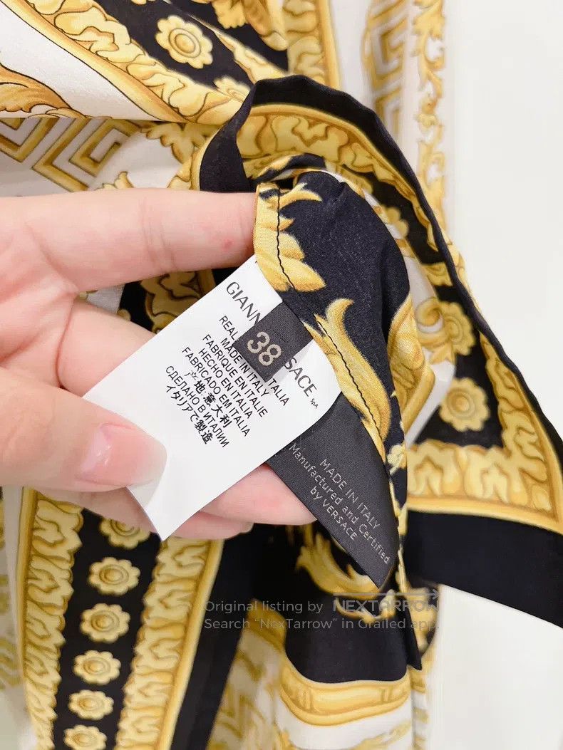 Versace Versace Black gold baroque mulberry silk shirt top Size US M / EU 48-50 / 2 - 8 Thumbnail
