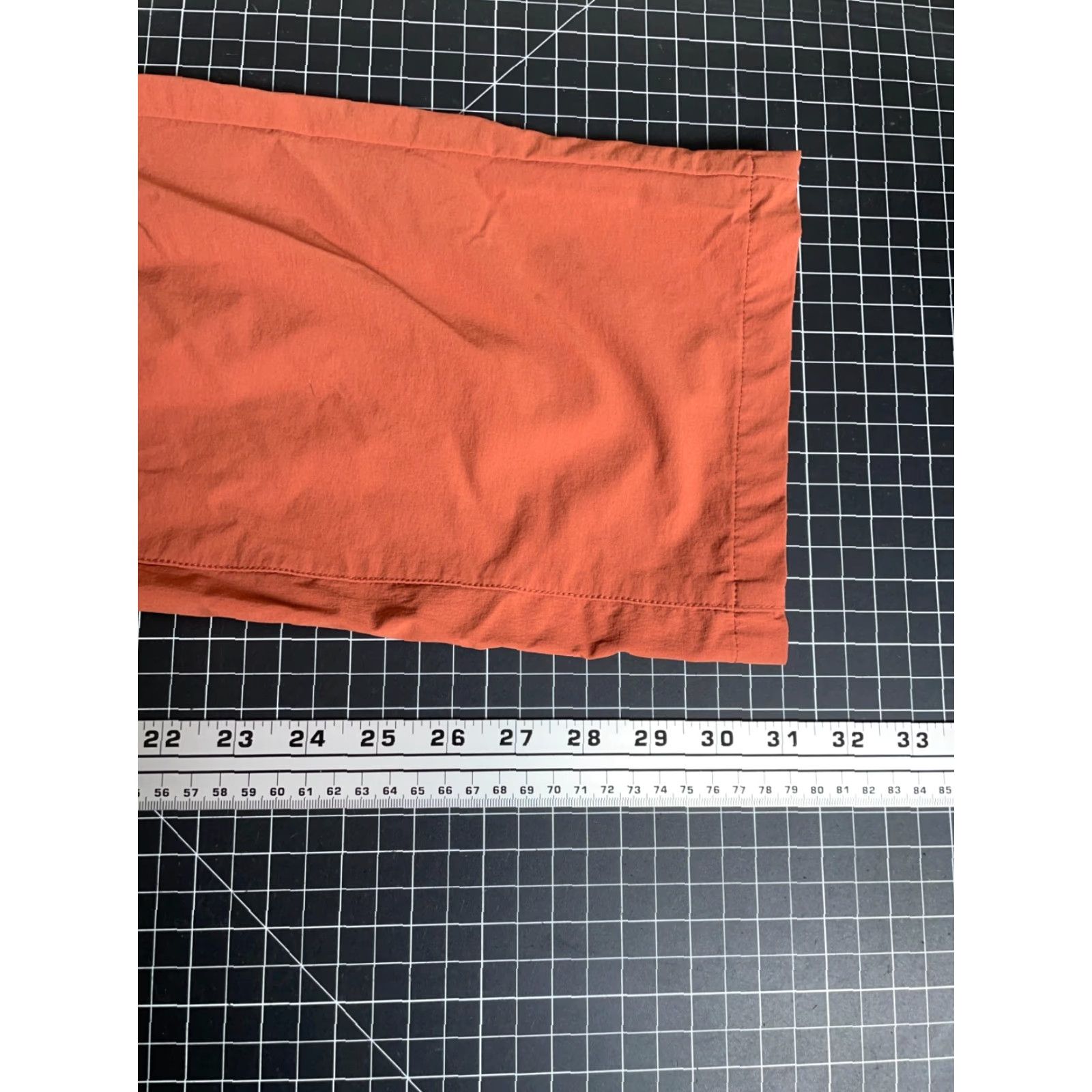 Orvis Orvis Pants Men 38 x 31 Nylon Spandex Burnt Orange Chino Outdoor Lightweight Stretch Straight Converse?. Size US 38 / EU 54 - 6 Thumbnail