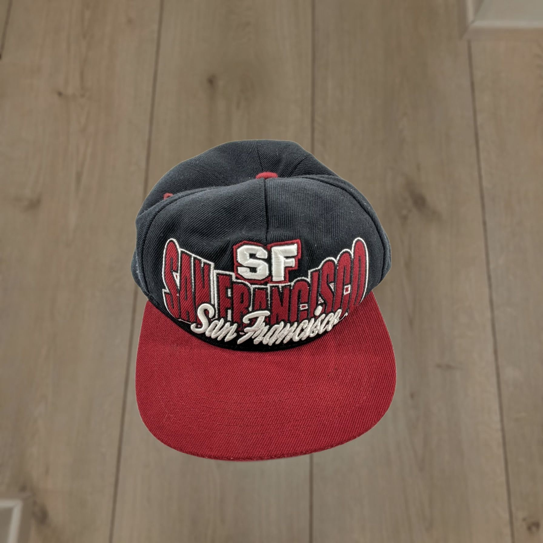 Vintage VINTAGE Golden Lion San Francisco SnapBack Hat Cap Polyester One Size Black Mens Size ONE SIZE - 1 Thumbnail
