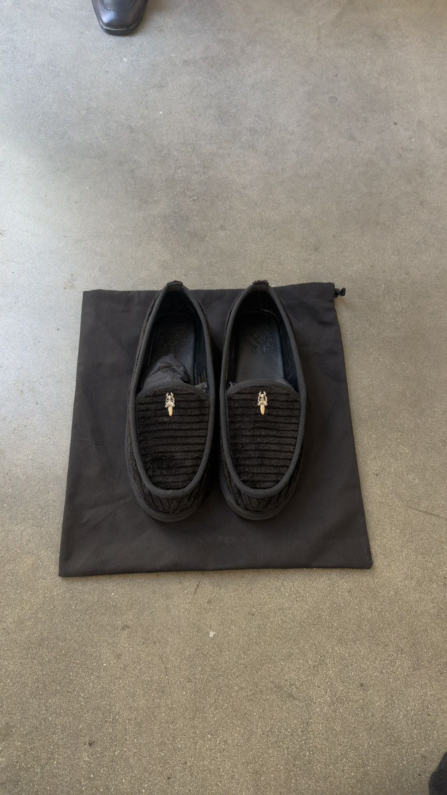 Chrome Hearts Chrome Hearts Black Corduroy Dagger Slippers Size US 9 / EU 42 - 1 Thumbnail