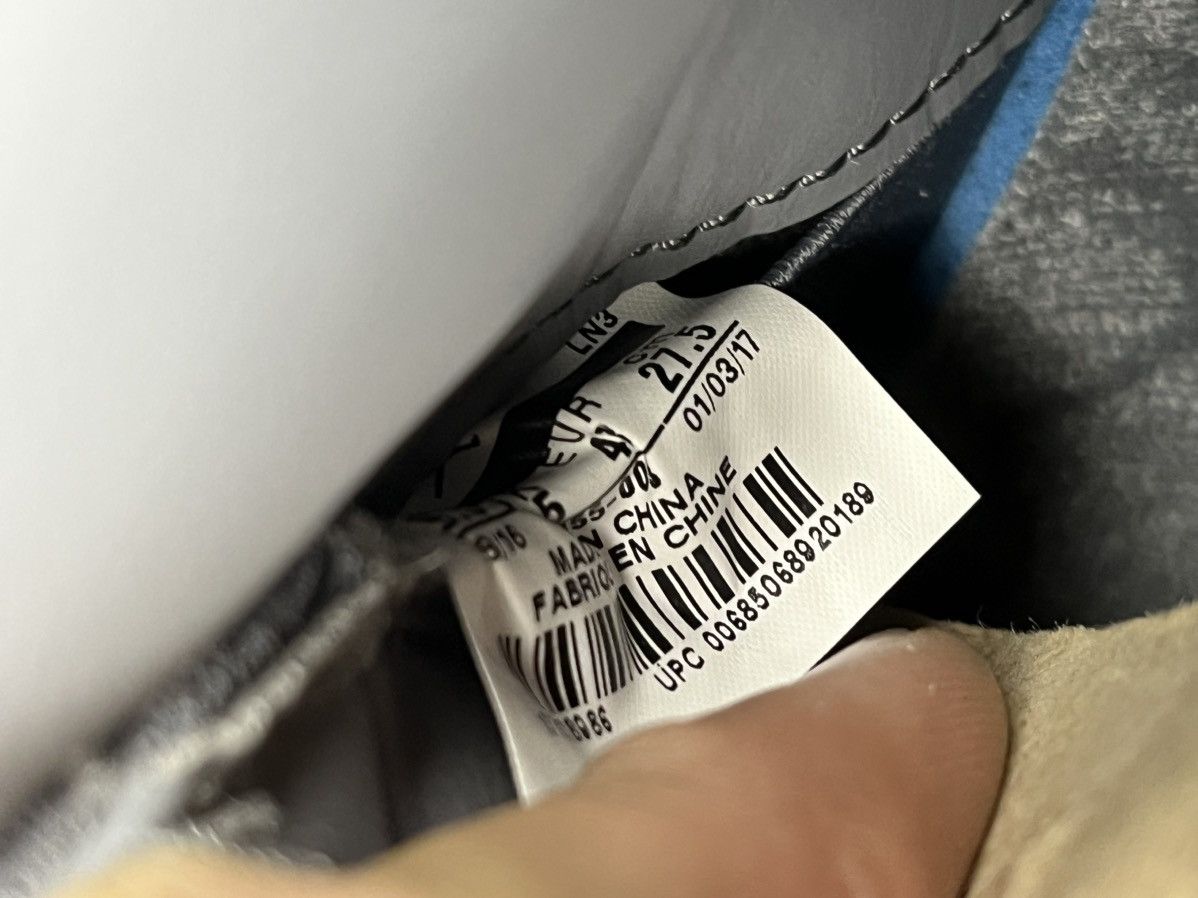 Jordan Brand × Kaws Kaws X Air Jordan Retro 4 Suede Grey Deadstock Size US 9.5 / EU 42-43 - 9 Thumbnail