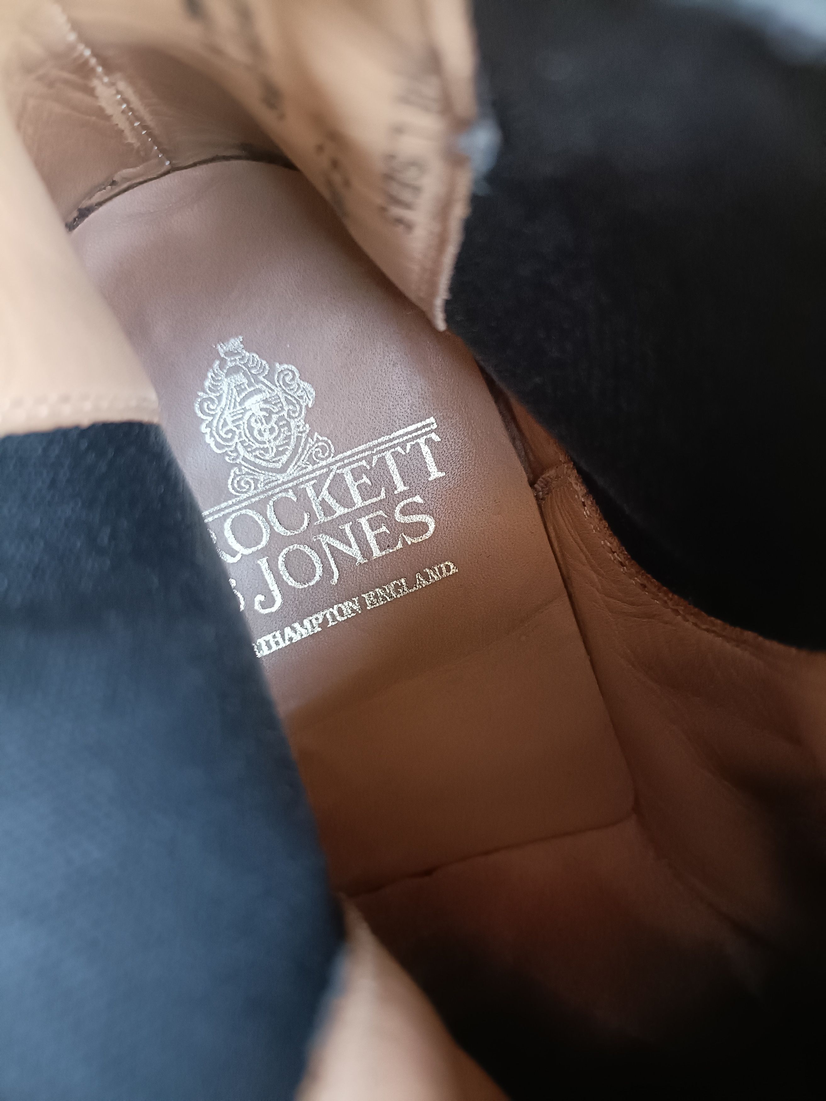Crockett & Jones Crockett and Jones Leather Chelsea 5 Boots Size US 6.5 / EU 39-40 - 12 Thumbnail
