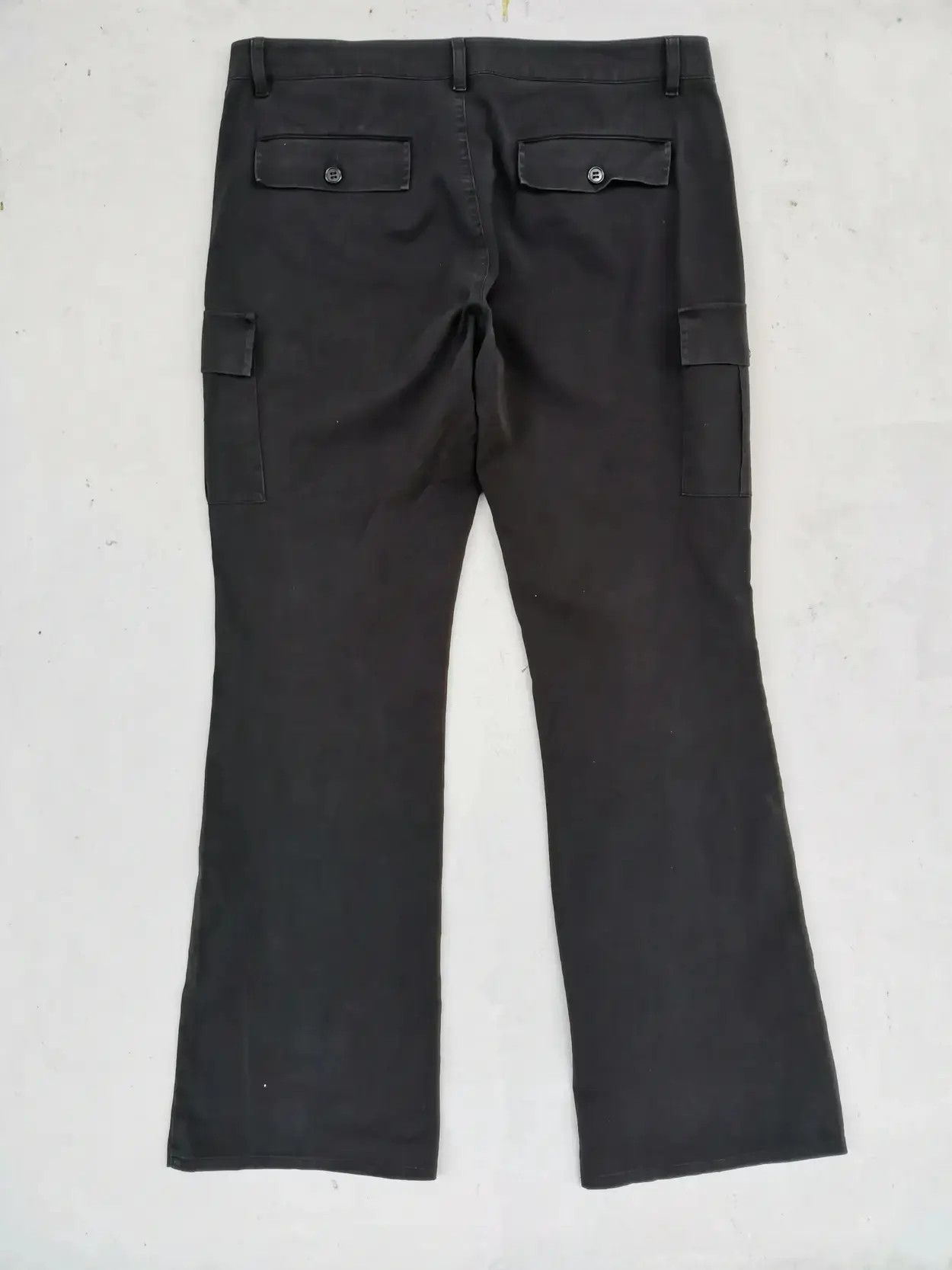 Japanese Brand × Uniqlo Rare!!! Uniqlo Tactical Cargo Multipocket Pants Size US 33 - 2 Thumbnail