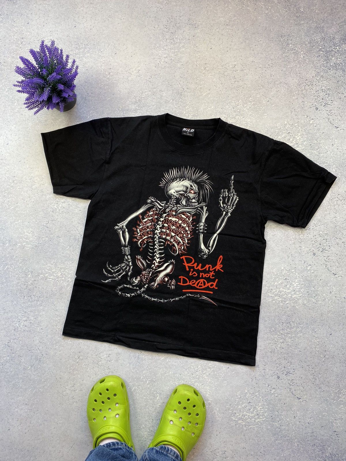 Band Tees Men’s Black T-shirt Punk is not dead Big centre logo large Size US L / EU 52-54 / 3 - 1 Thumbnail