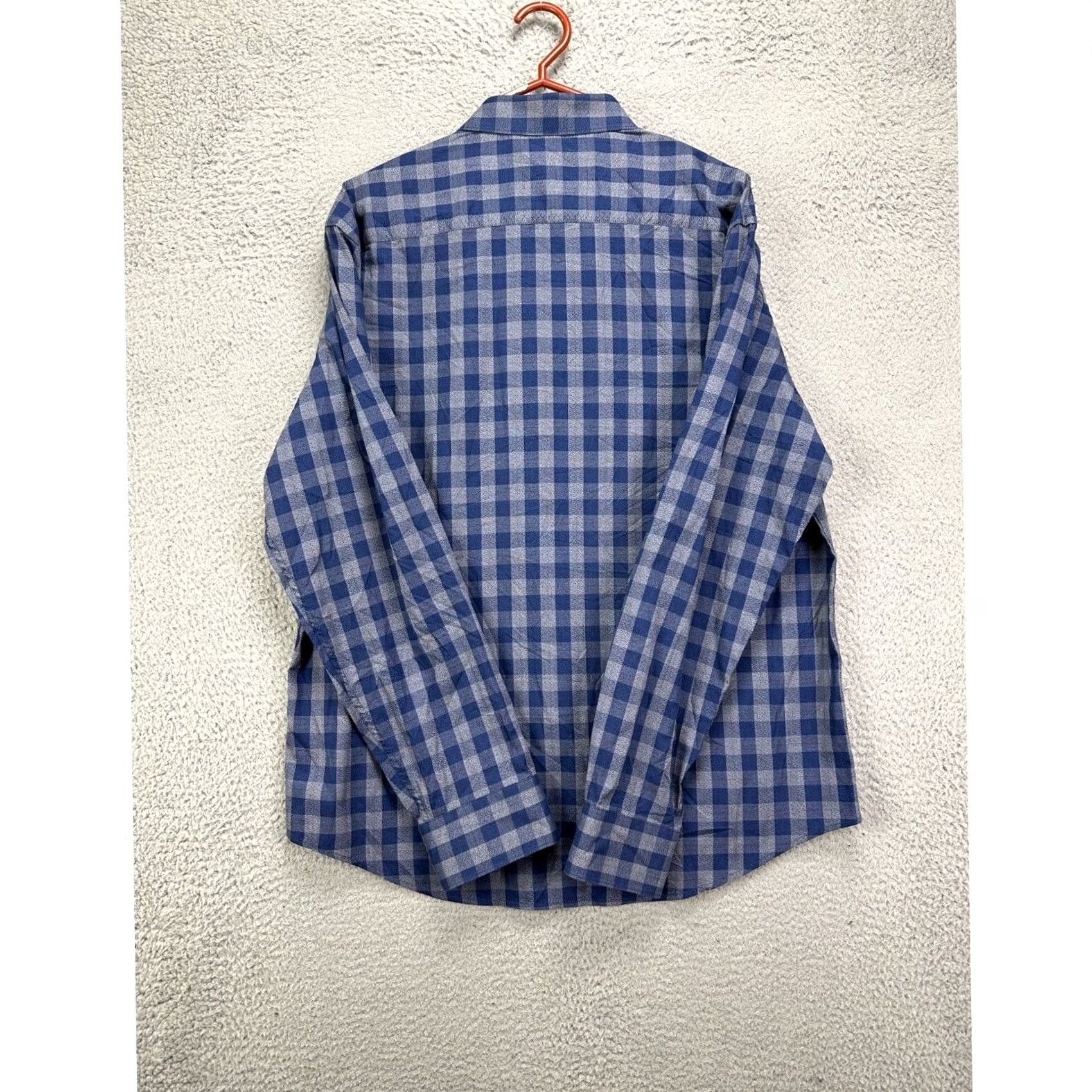 BUGATCHI Bugatchi Uomo Shirt Adult 2XL Blue Plaid Button-Down Cotton Mens Shirt 2XL Blue Gray Plaid Shaped Fit Button Down Mens Size US XXL / EU 58 / 5 - 3 Thumbnail