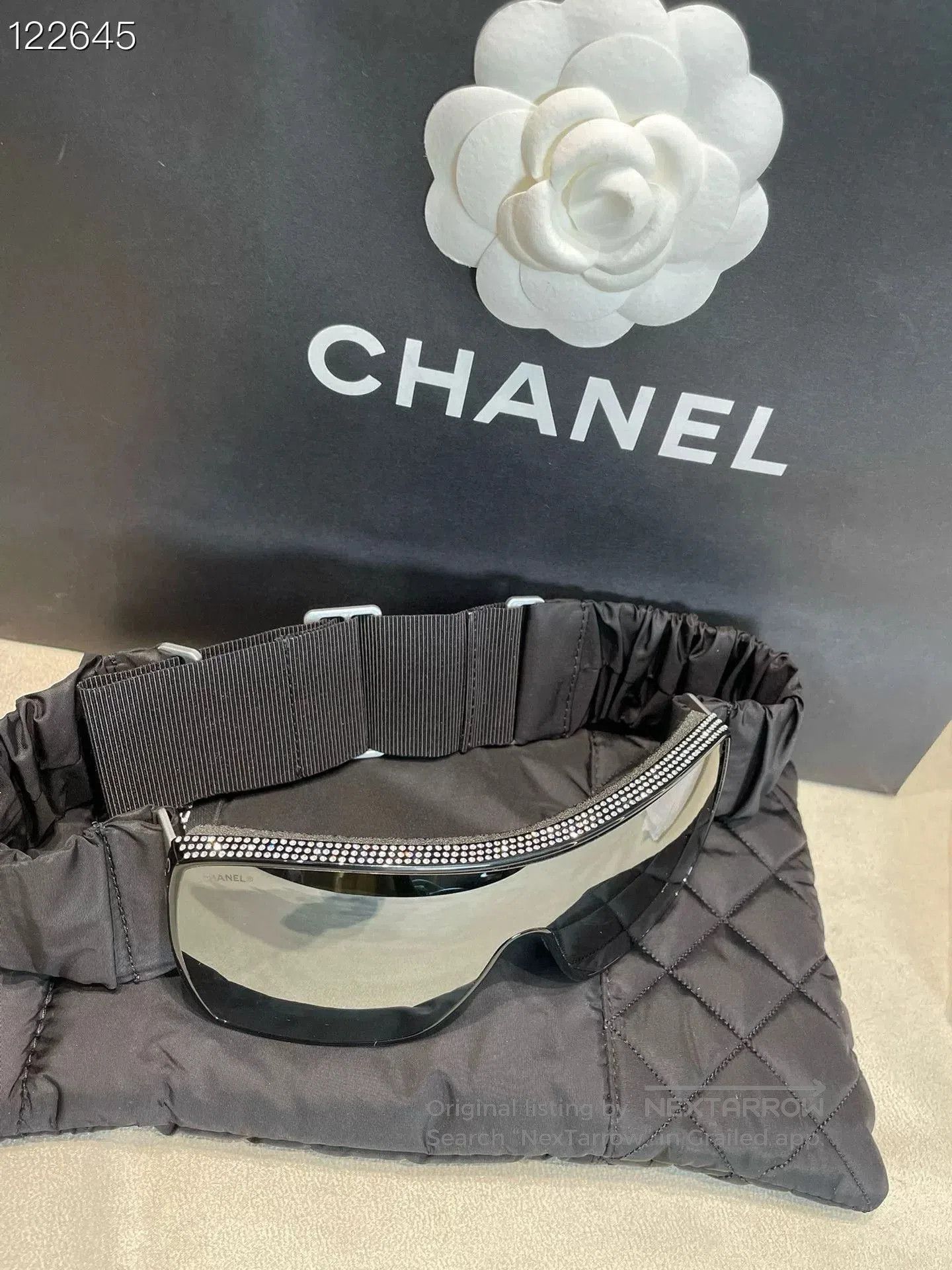 Chanel Chanel 040050C01 22 Mirror Diamond Ski Goggles. Size ONE SIZE - 2 Thumbnail