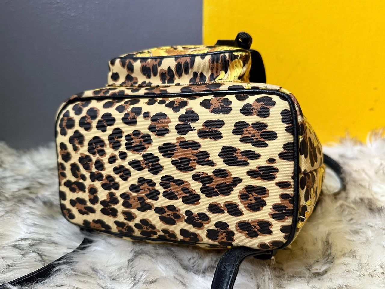 Versace Authentic Gianni Versace Baroque Leopard Print Backpack Size ONE SIZE - 6 Thumbnail