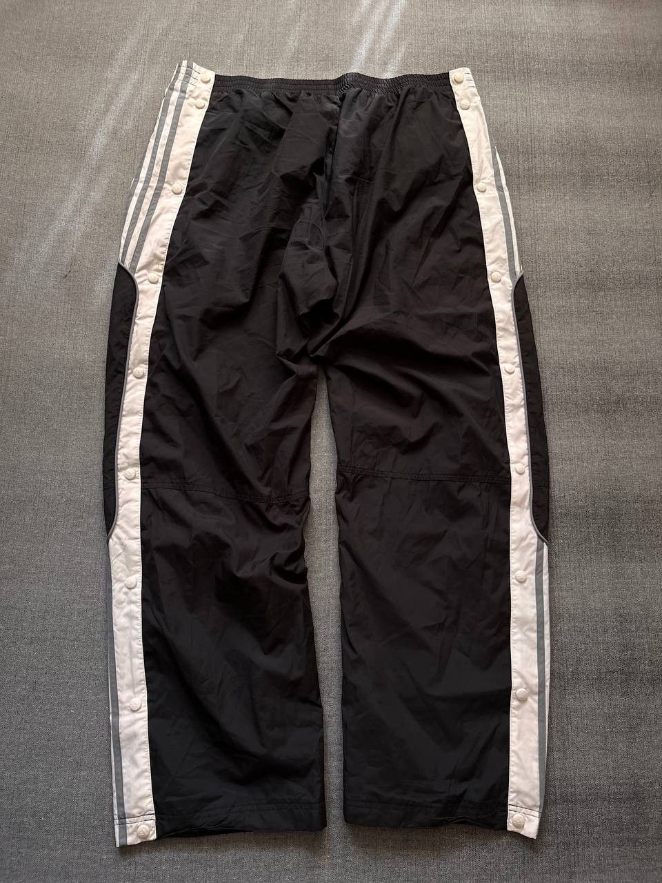 Adidas × Japanese Brand Adidas Track Pants 00s parachute size XL Size US 34 / EU 50 - 2 Thumbnail