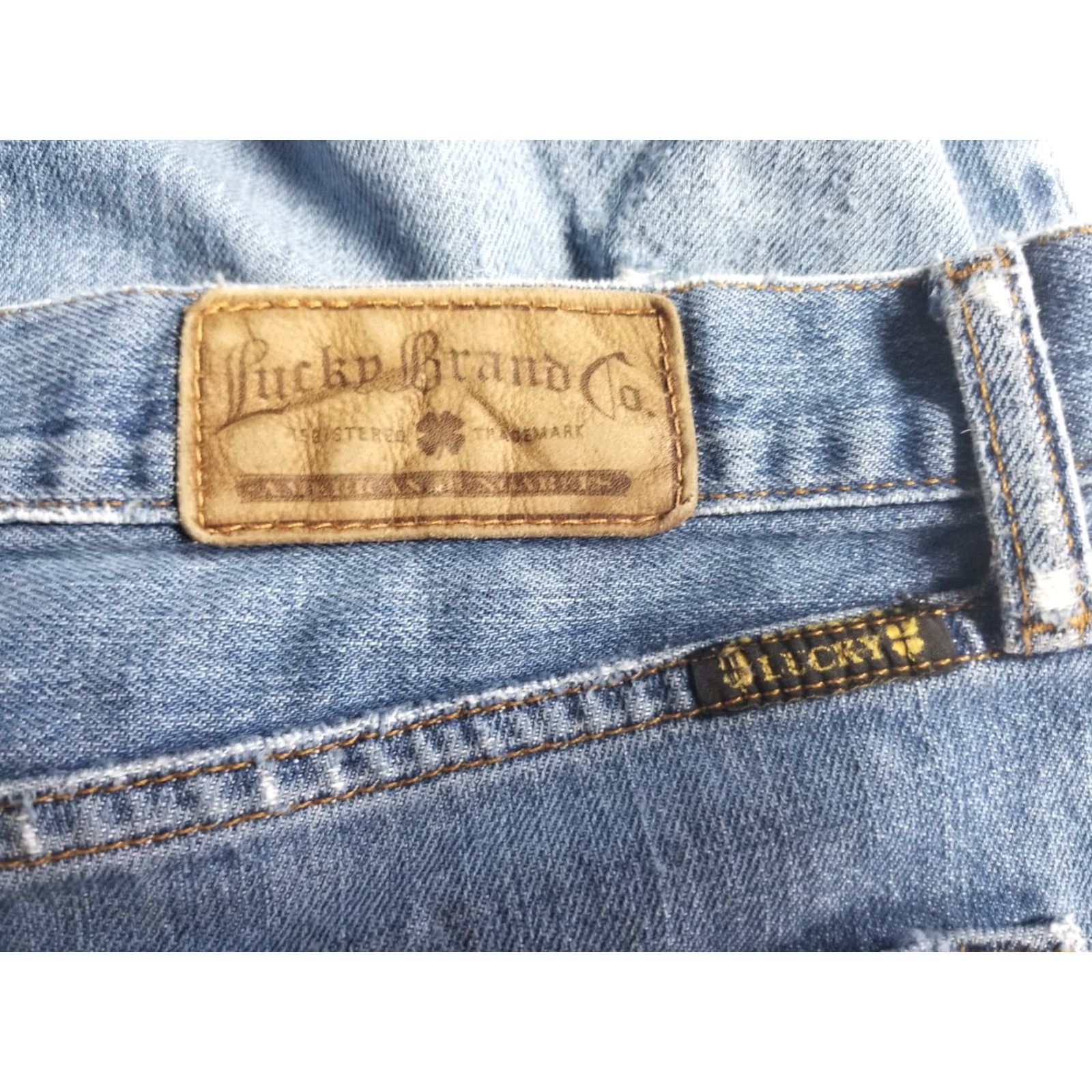 Lucky Brand VINTAGE Lucky Brand Jeans Distressed Blue Denim Inseam 29 Bootcut Mens 36 x 29 Regular Size Size US 36 / EU 52 - 7 Thumbnail