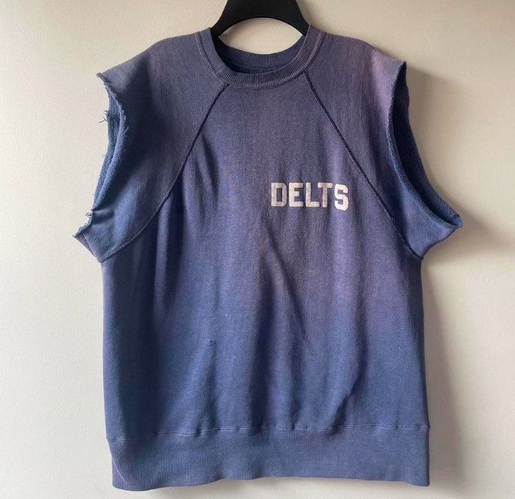 Vintage Sleeveless Crewneck “DELTS”