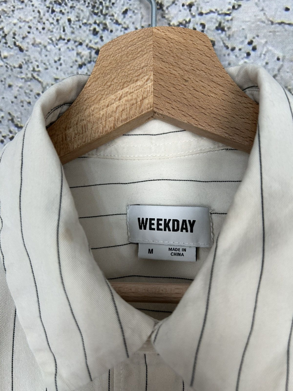 Weekday Weekday Cropped Boxy Shirt Stripe Avant Garde Skate Size US M / EU 48-50 / 2 - 5 Thumbnail